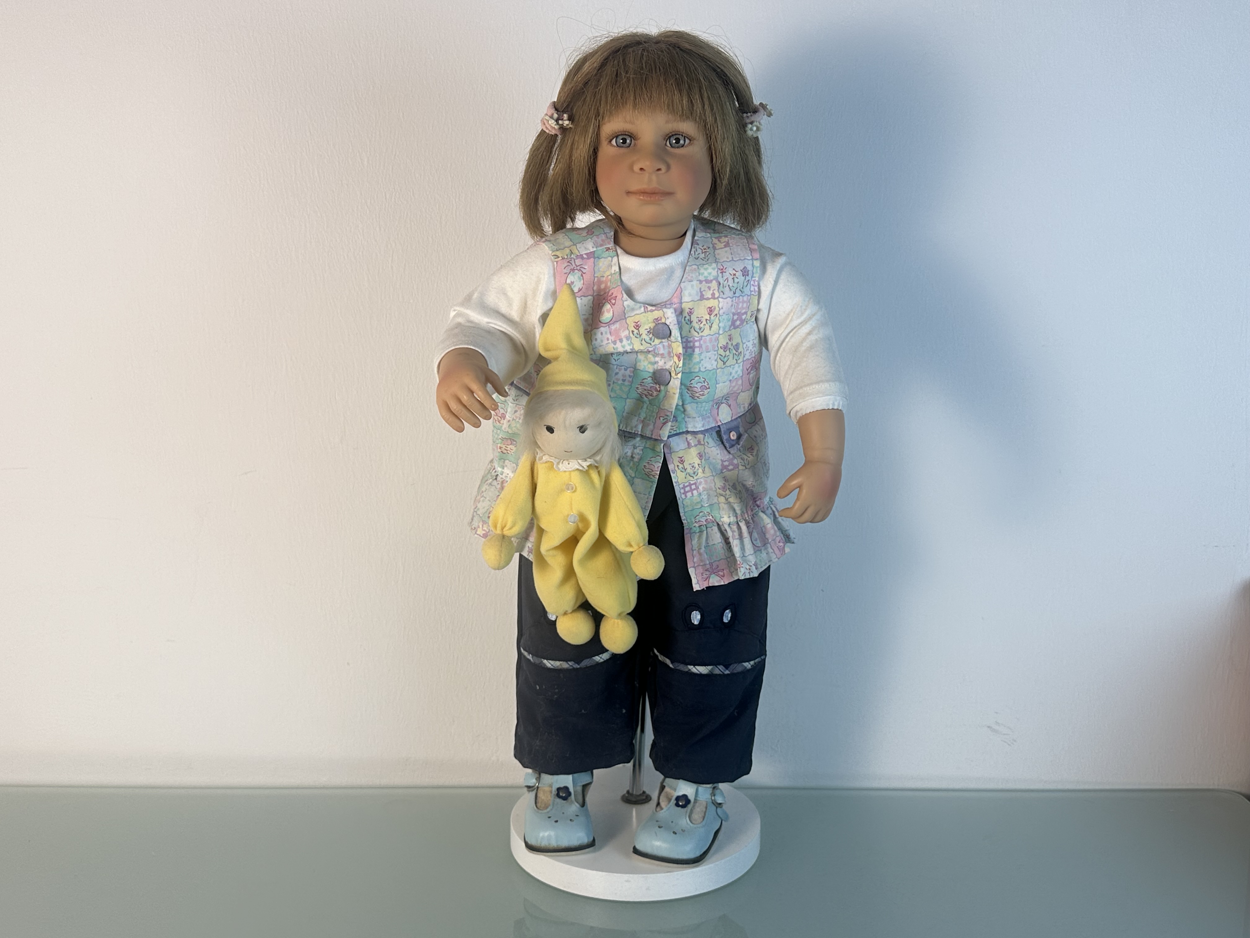 Künstlerpuppe Hiltrud Schwing Vinyl Puppe 60 cm. Zustand siehe Fotos