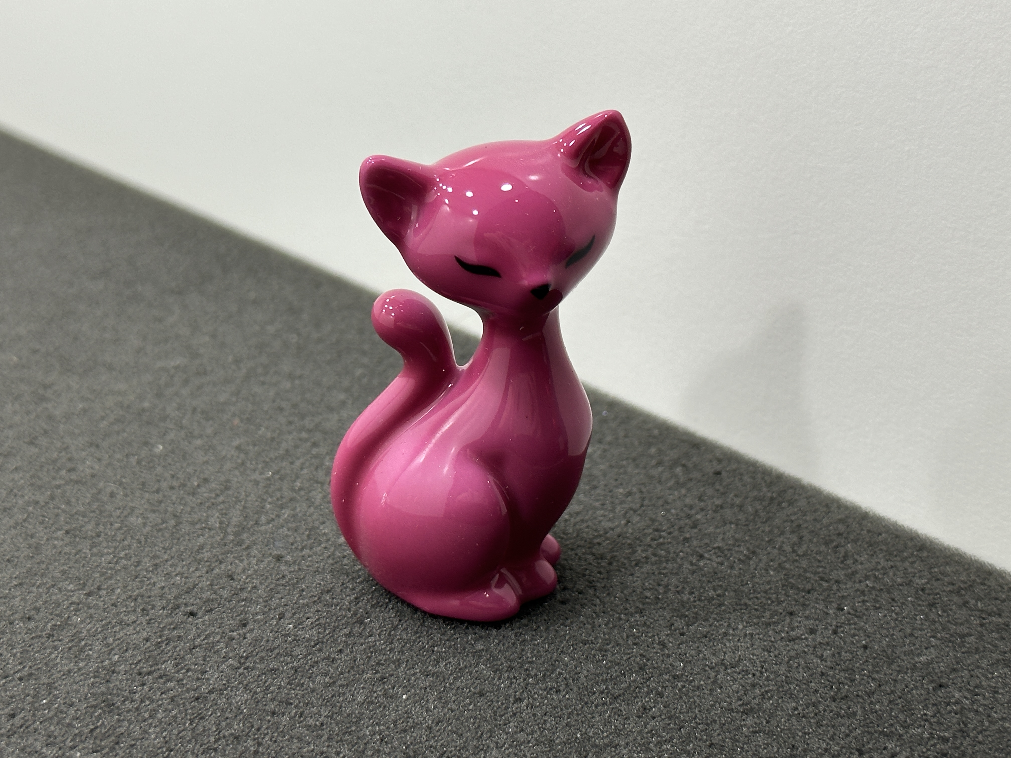 Goebel Figur Katze Kitty De Luxe 6 cm. 1 Wahl unbenutzt Top Zustand