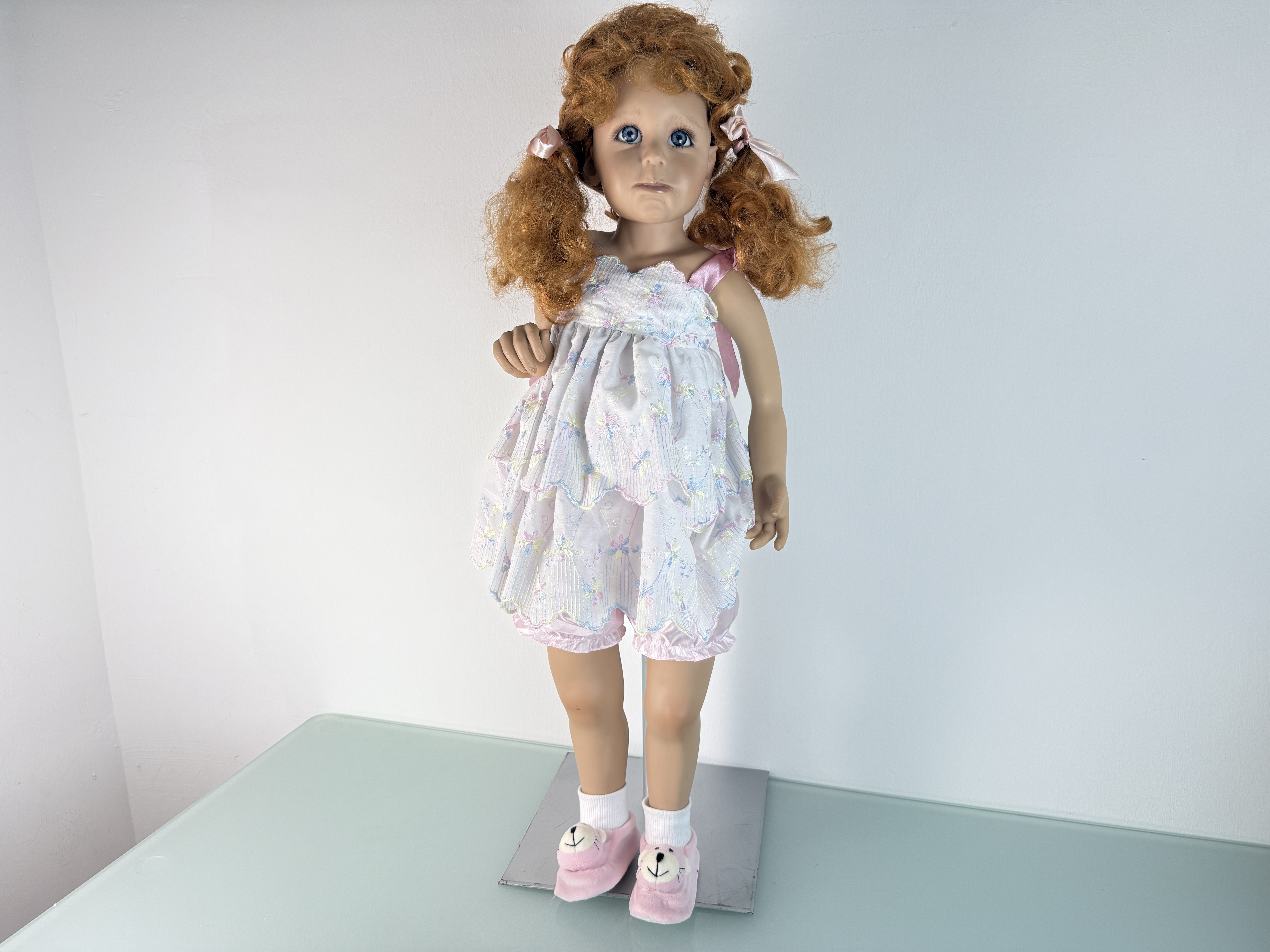 Künstlerpuppe Susan Lippl Vinyl Puppe 75 cm. Top Zustand 