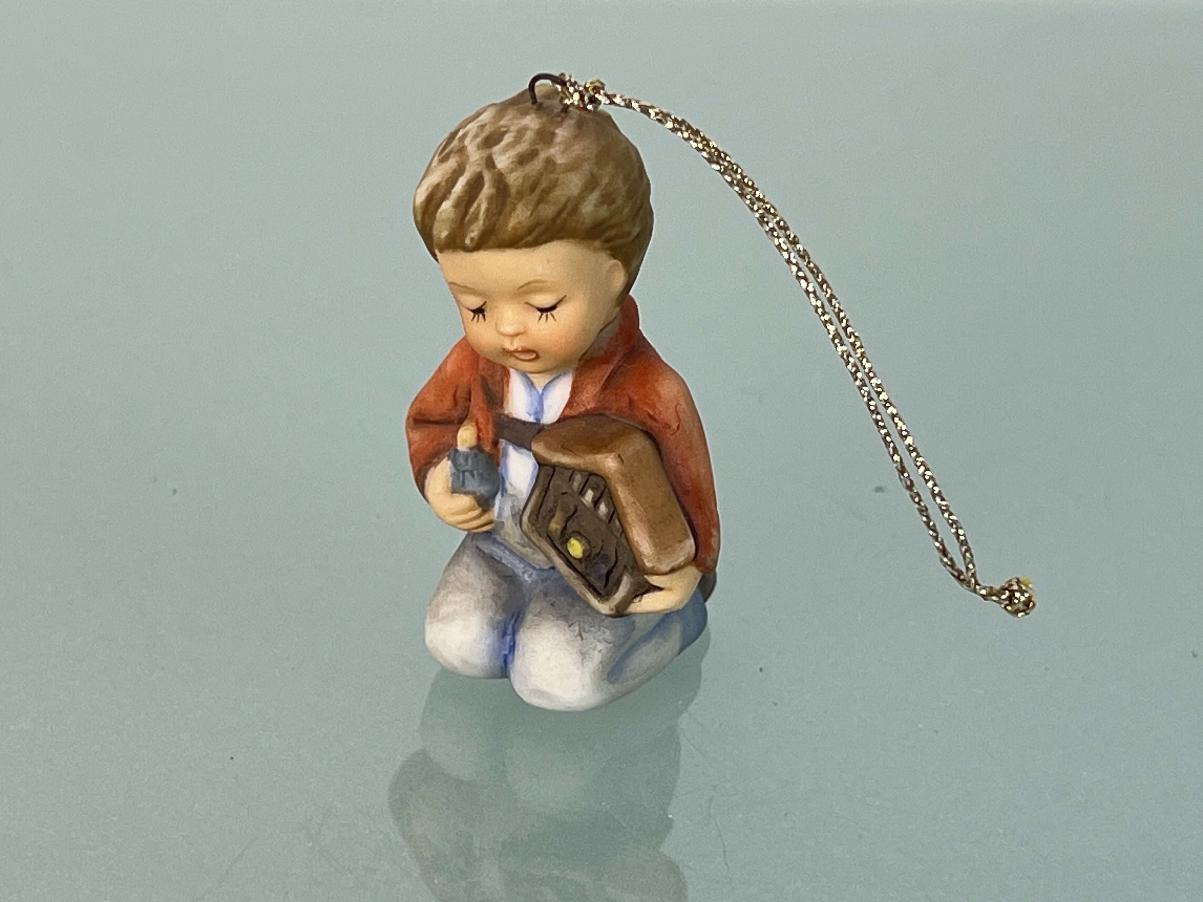 Berta Hummel Figur Ornament 5,6 cm. Top Zustand