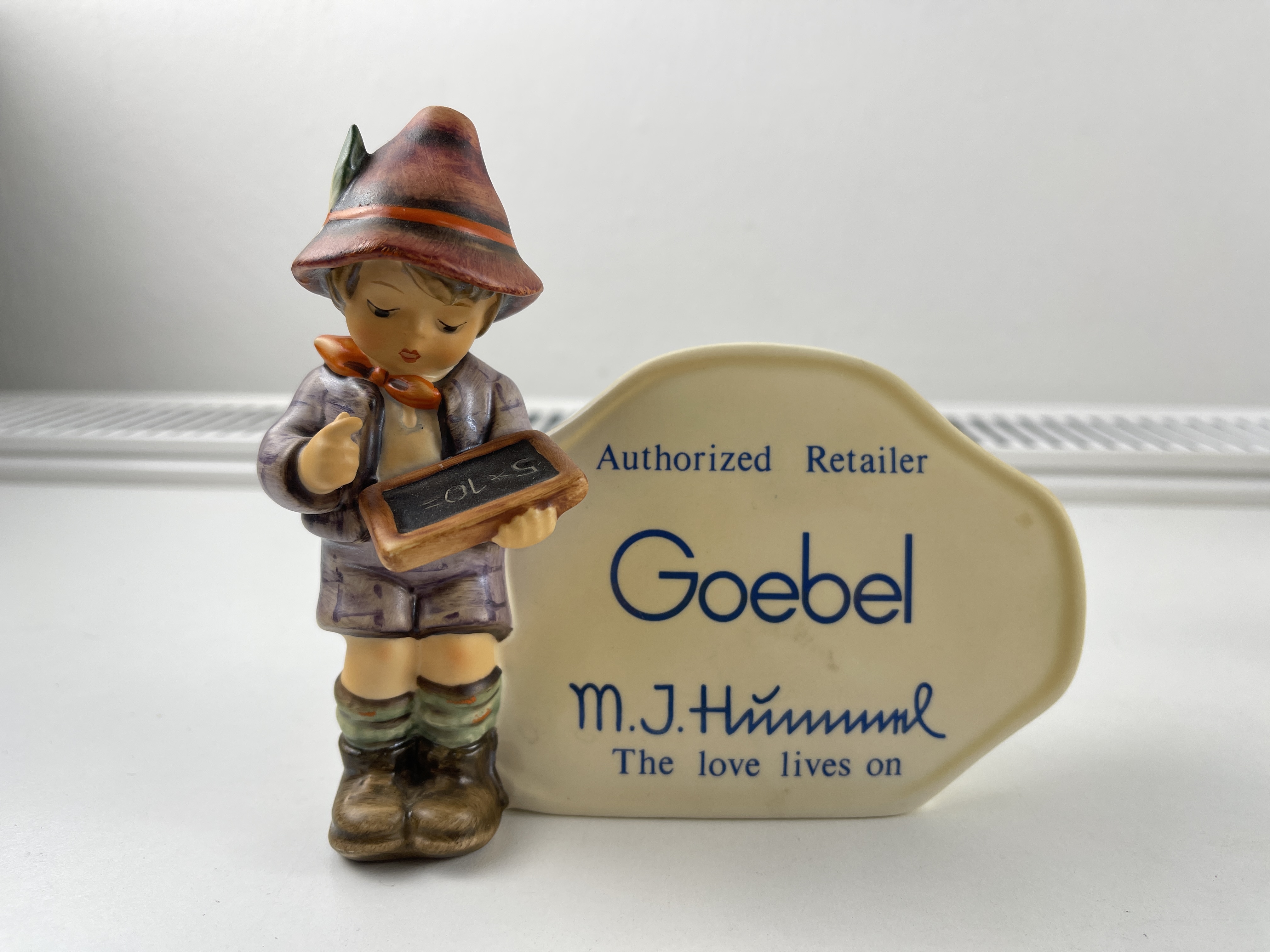 Hummel Figur 460 Händlerschild Schwieriges Problem 12,5 cm. 1 Wahl - Zustand siehe Fotos