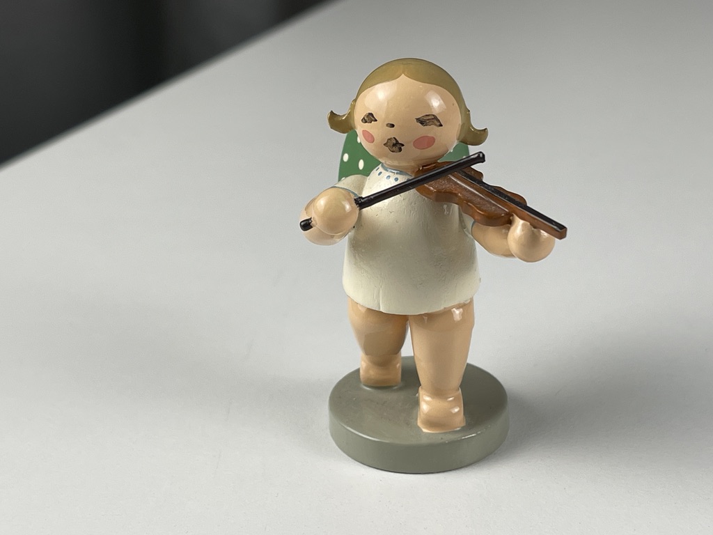 Erzgebirge Wendt und Kühn Figur Engel 6 cm. Zustand siehe Fotos 