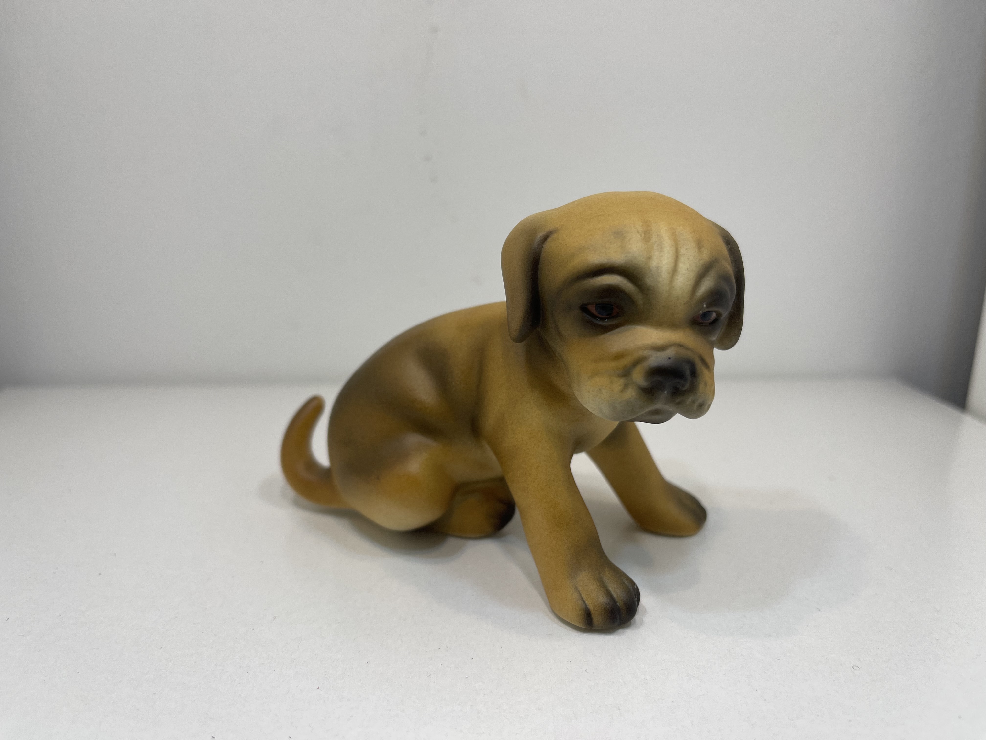 Goebel Figur Hund Boxer 8 x 9 cm. 1 Wahl Top Zustand   