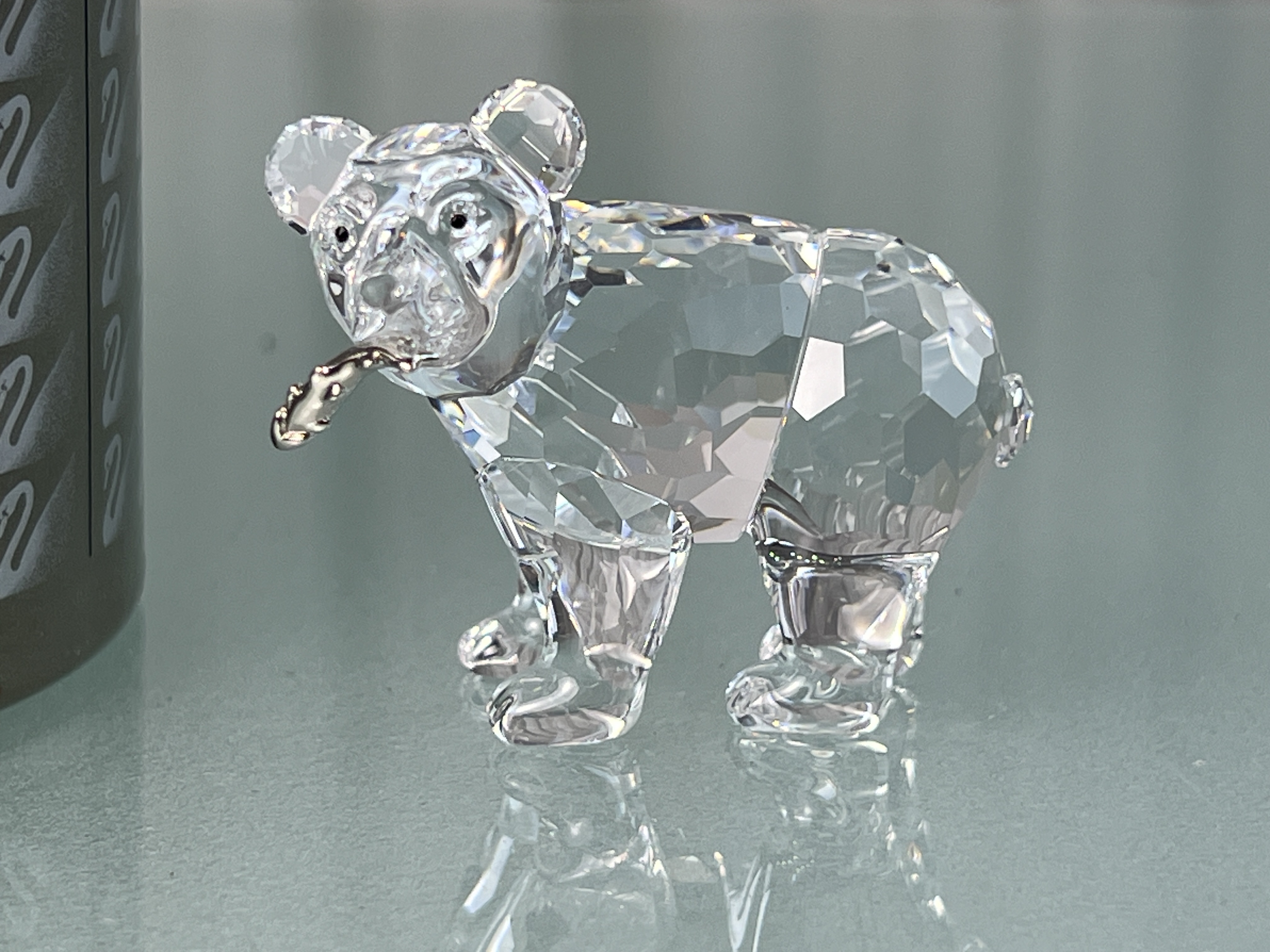  Swarovski Figur Kristall 261925 Grizzlybär mit Fisch 5,5 cm. - Ovp & Zertifikat