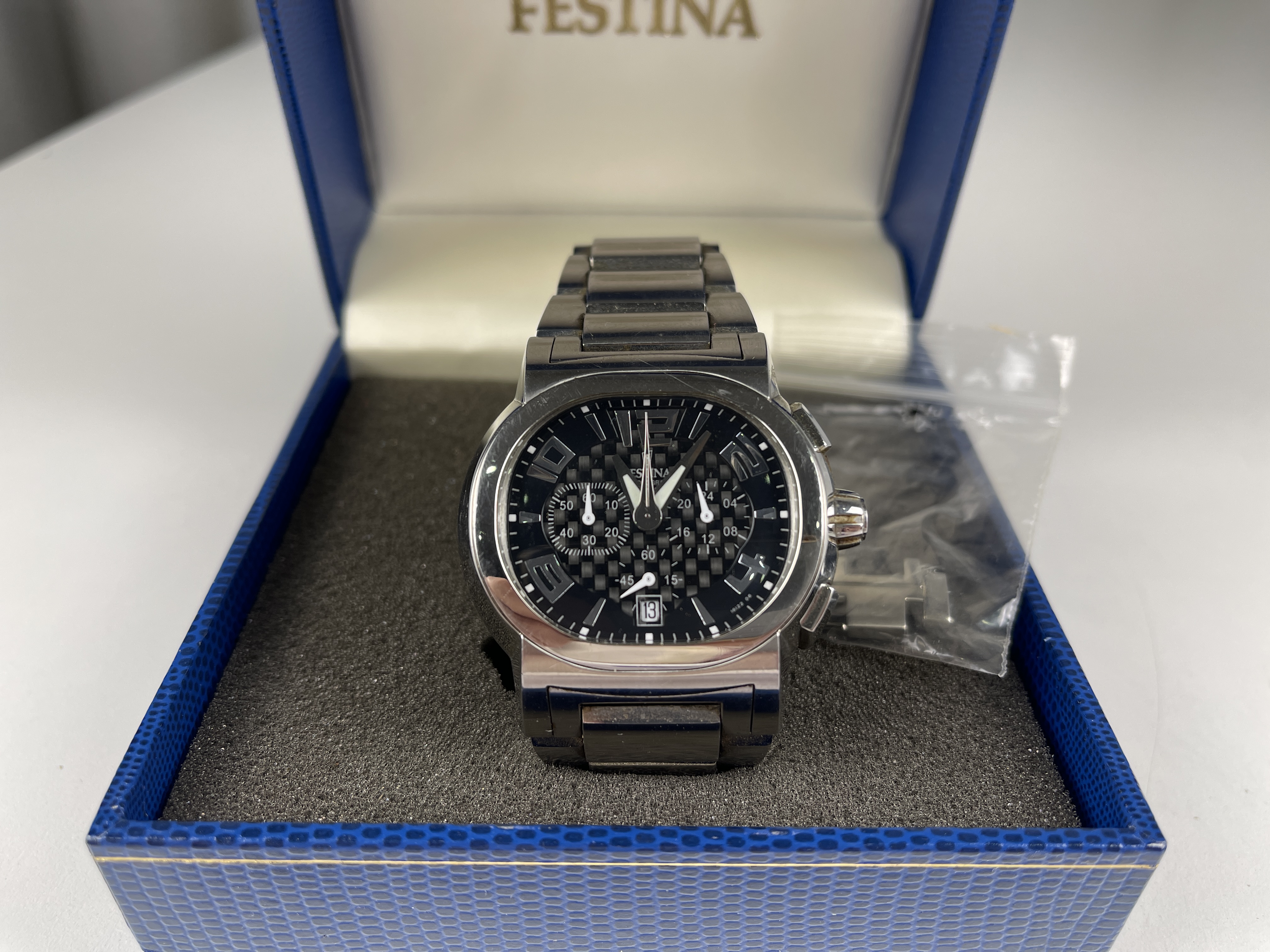 FESTINA Herren Armbanduhr Chronograph  - Zustand siehe Fotos  