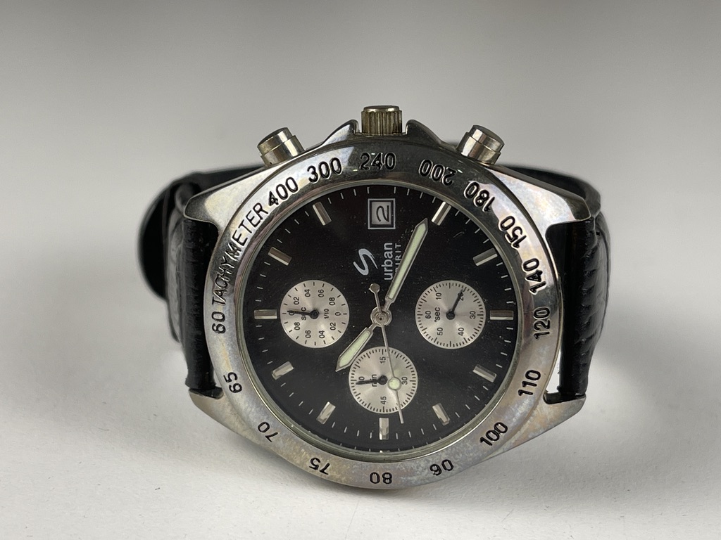 Urban Spirit Herren Armbanduhr Quartz Zustand siehe Fotos