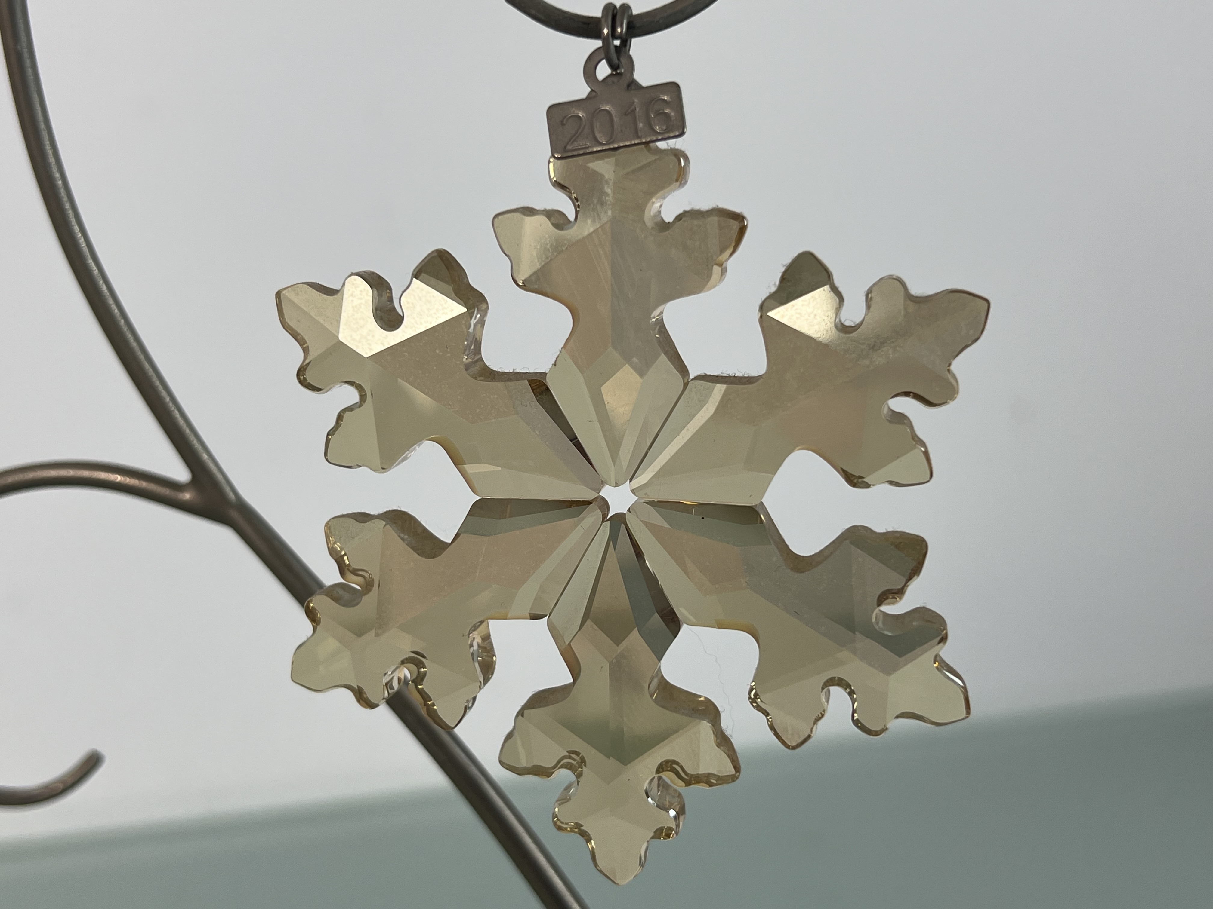 Swarovski Figur 5222349 Weihnachtsstern Gold 2016 Groß 7,4 cm. - Top Zustand. Siehe Bilder