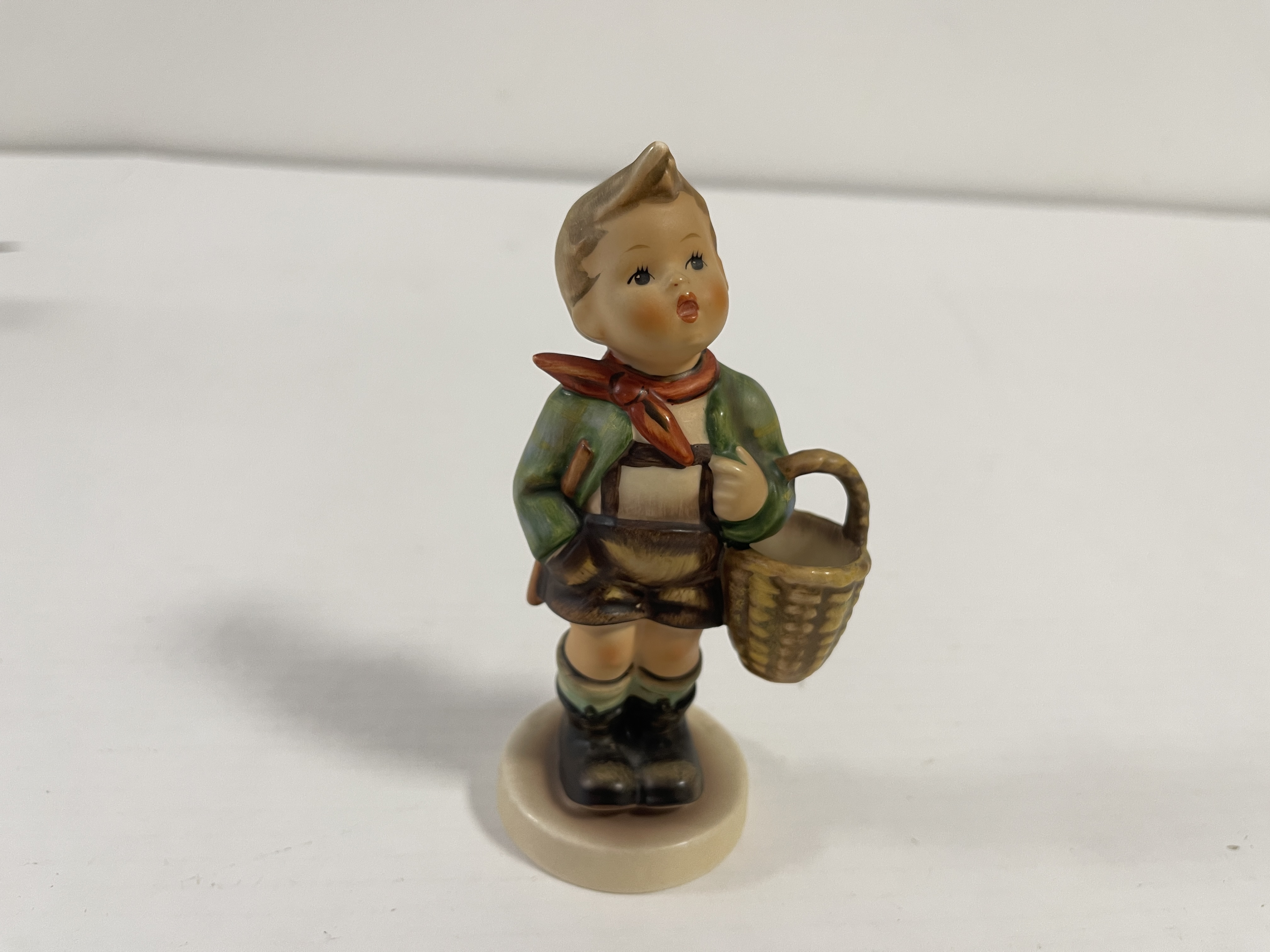 Hummel Figur 51 2/0 Dorfbub 13,5 cm. 1 Wahl. Top Zustand 