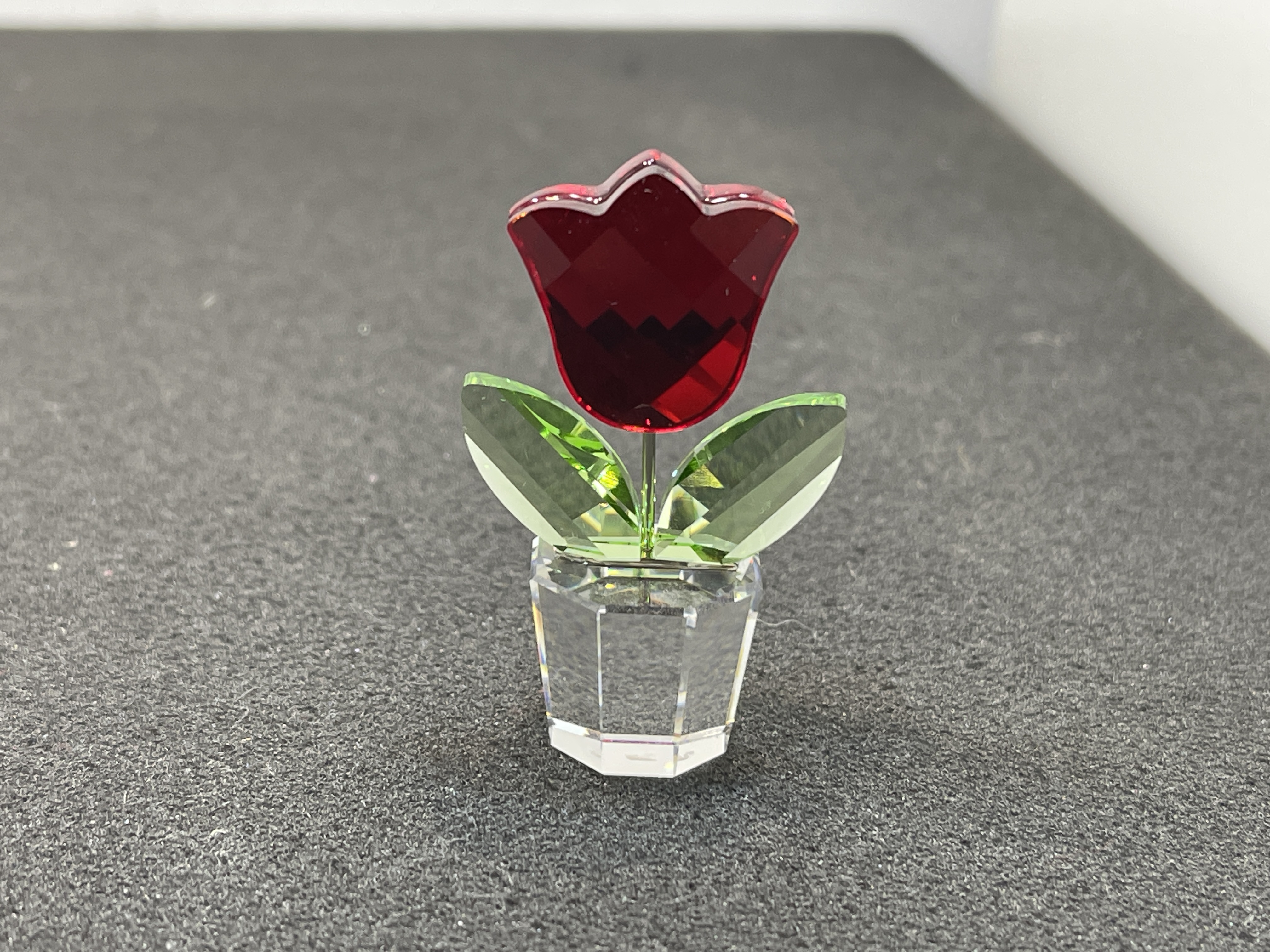 Swarovski Figur 657109 Blume / Blumentopf 5 cm.  Top Zustand 