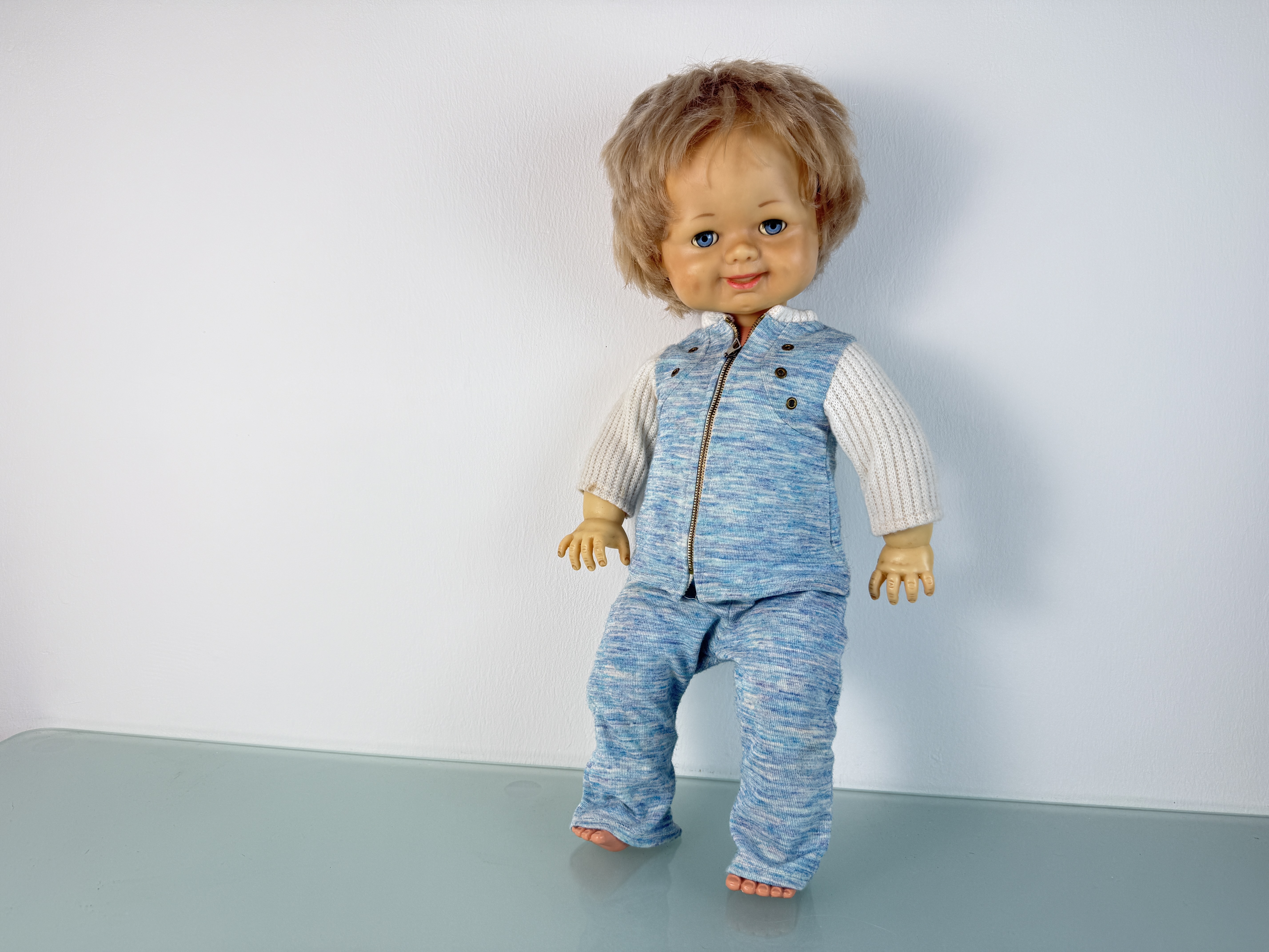 Künstlerpuppe Sammler Alte Vinyl Puppe 53 cm. Zustand siehe Fotos  