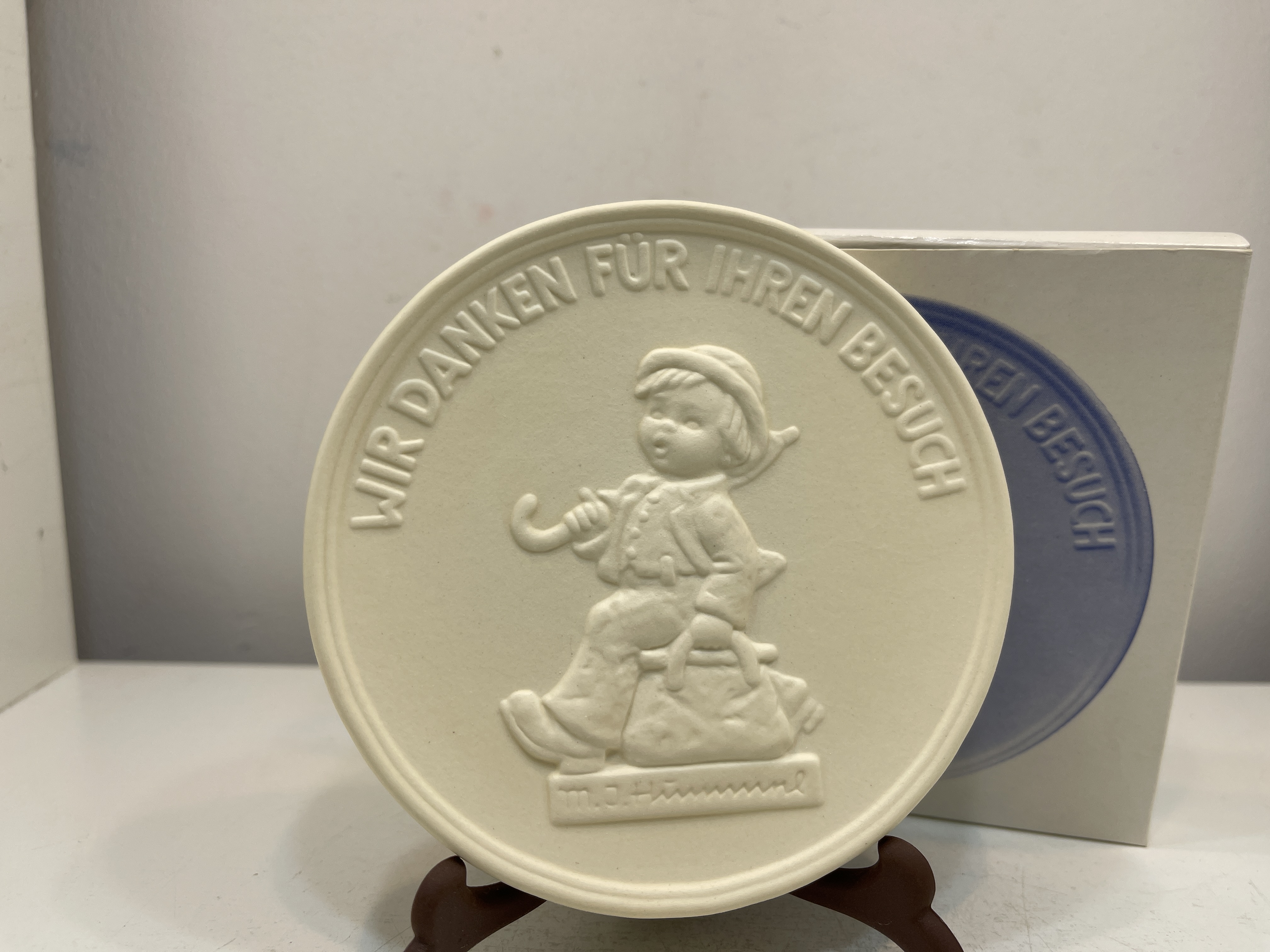  M.I. Hummel Plakette Ø 10 cm. 1 Wahl. Top Zustand