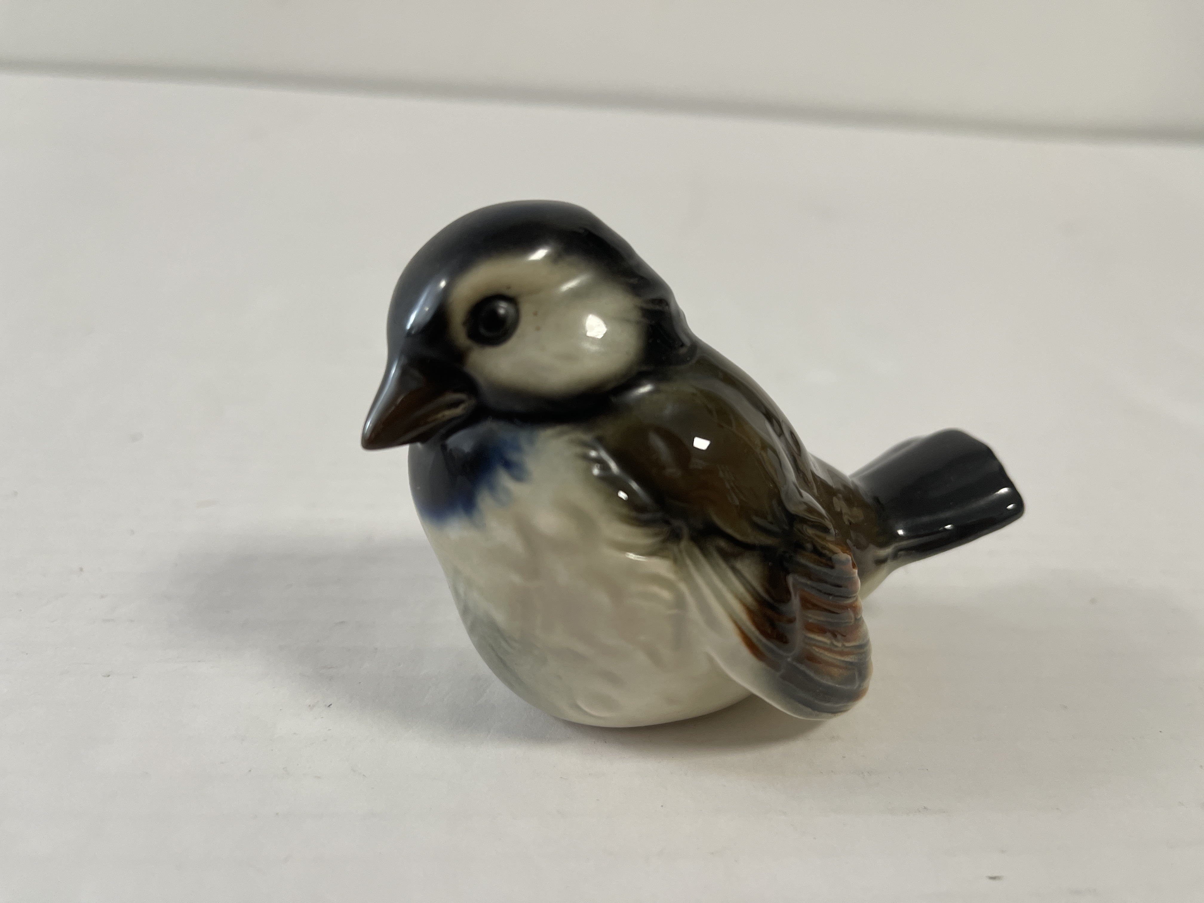 Goebel Vogel Figur Porzellan CV74 - 8 x 7 cm - Top Zustand  