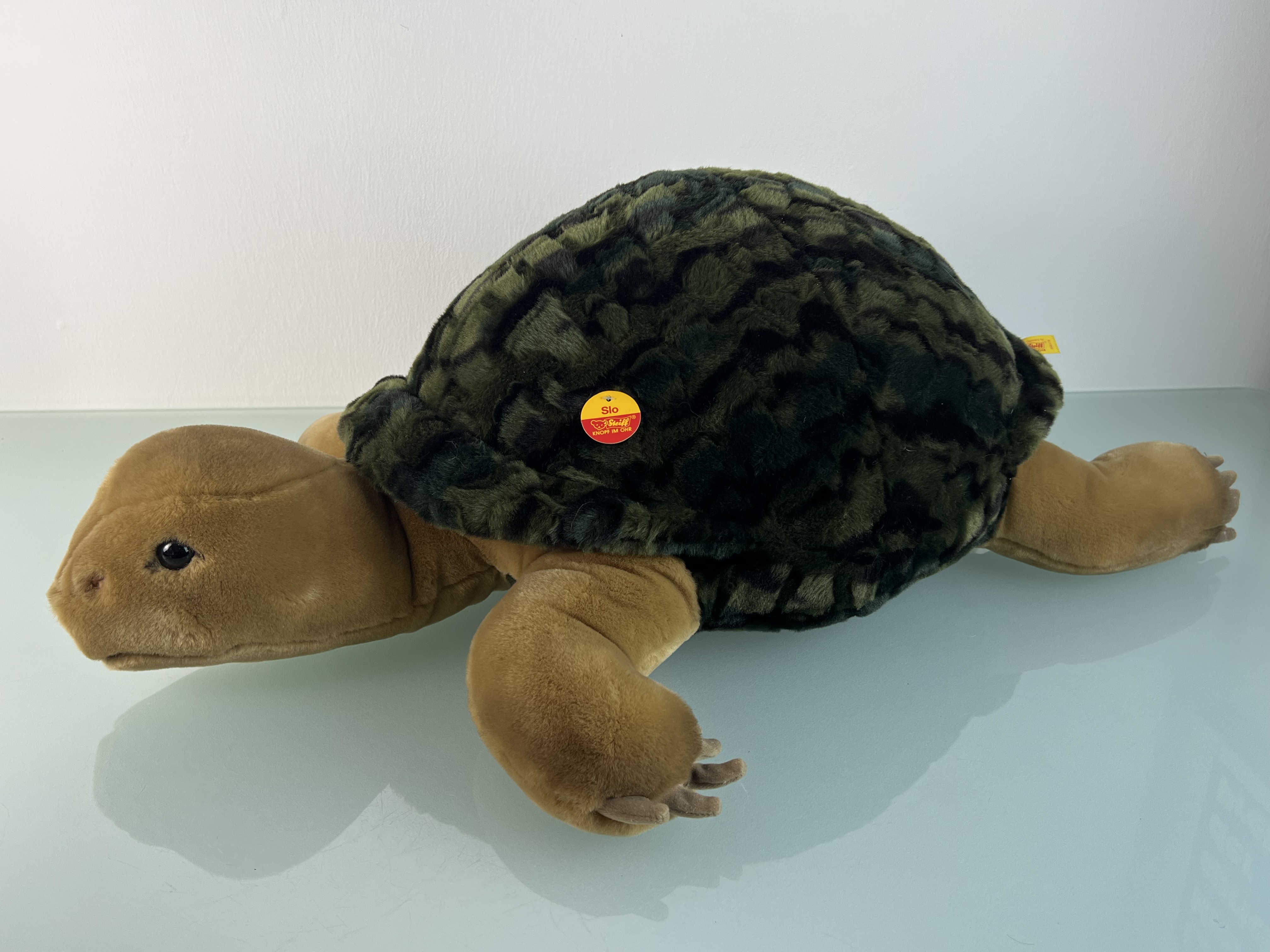 Steiff Tier  068478 Slo Schildkröte 67 cm Lang / 50 cm Breit. Top Zustand 
