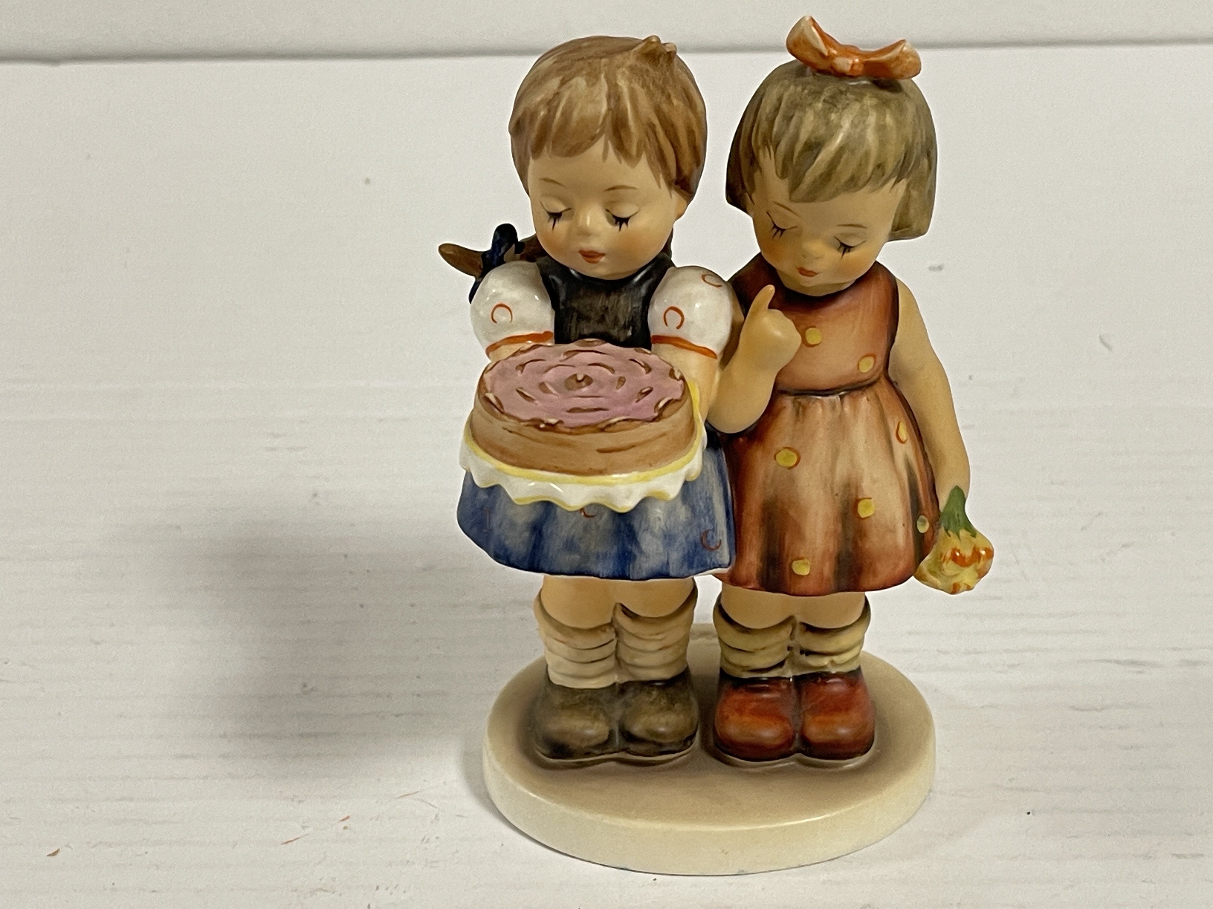 Hummel Figur 176/I Gratulanten 14 cm. 1 Wahl, Top Zustand   