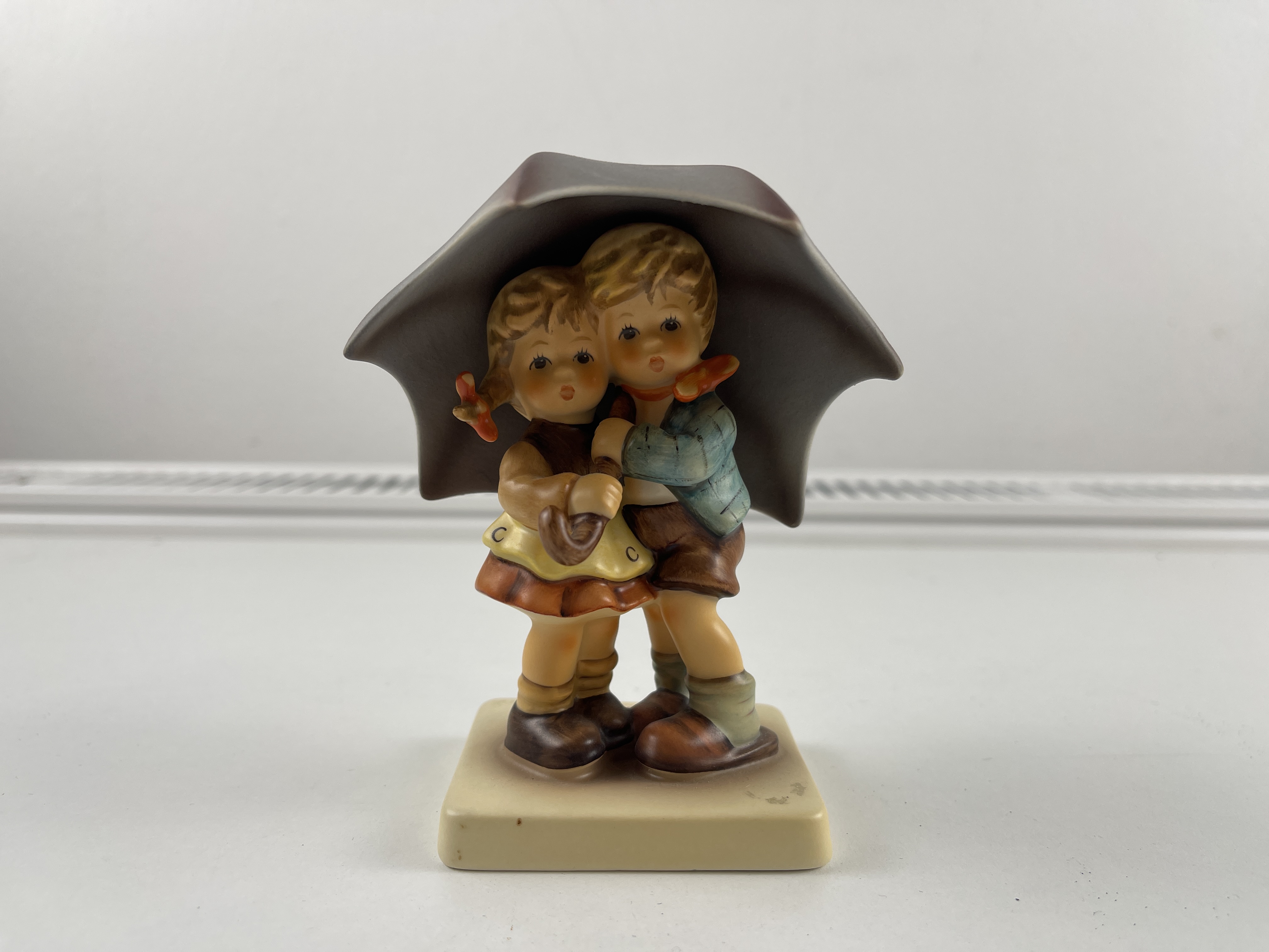 Hummel Figur 634 2/0 Sauwetter 11,5 cm. 1 Wahl - Top Zustand 