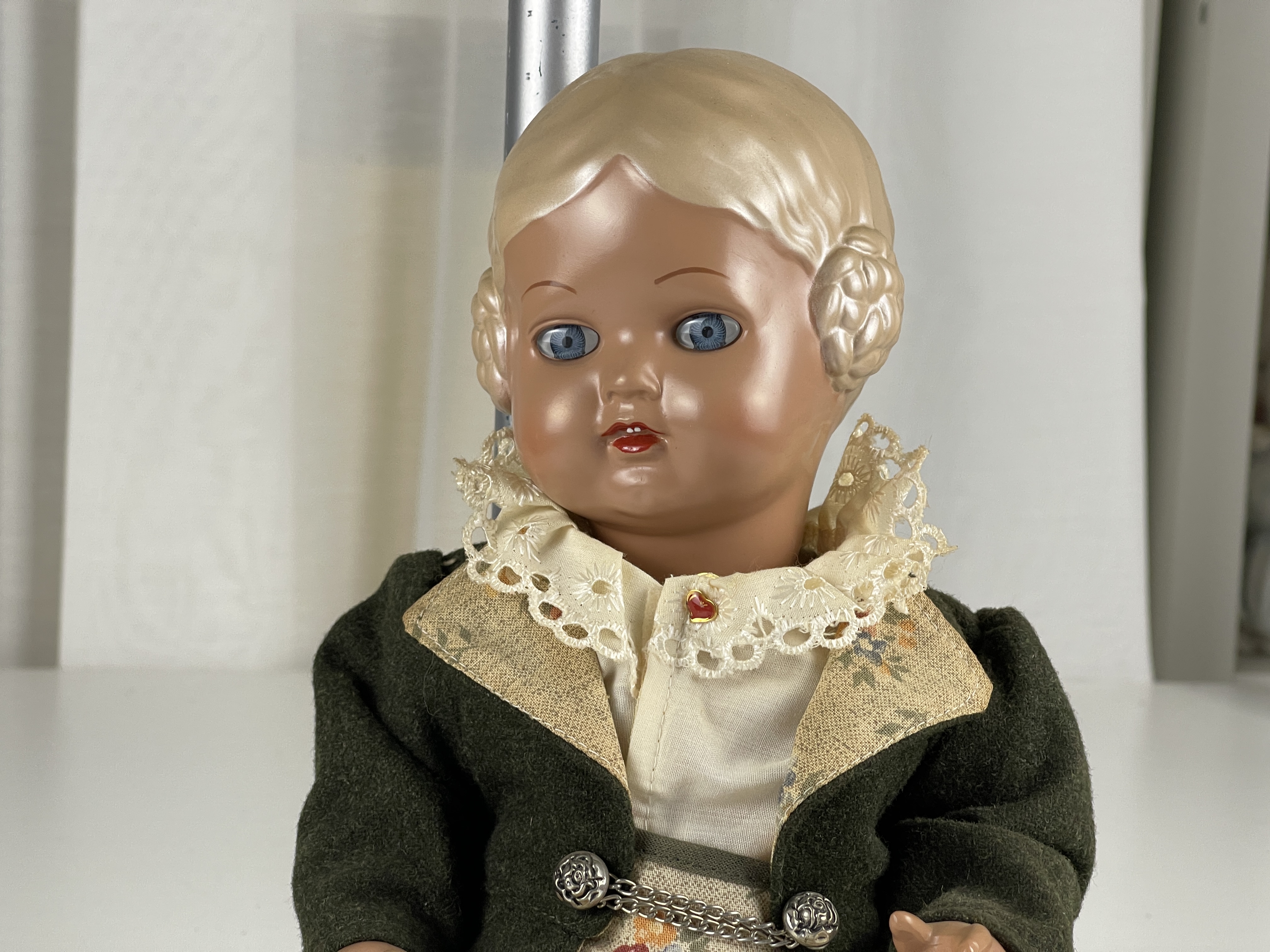 Schildkrötpuppe Tortulon Puppe 41 cm. Zustand siehe Fotos Raucherhaushalt 