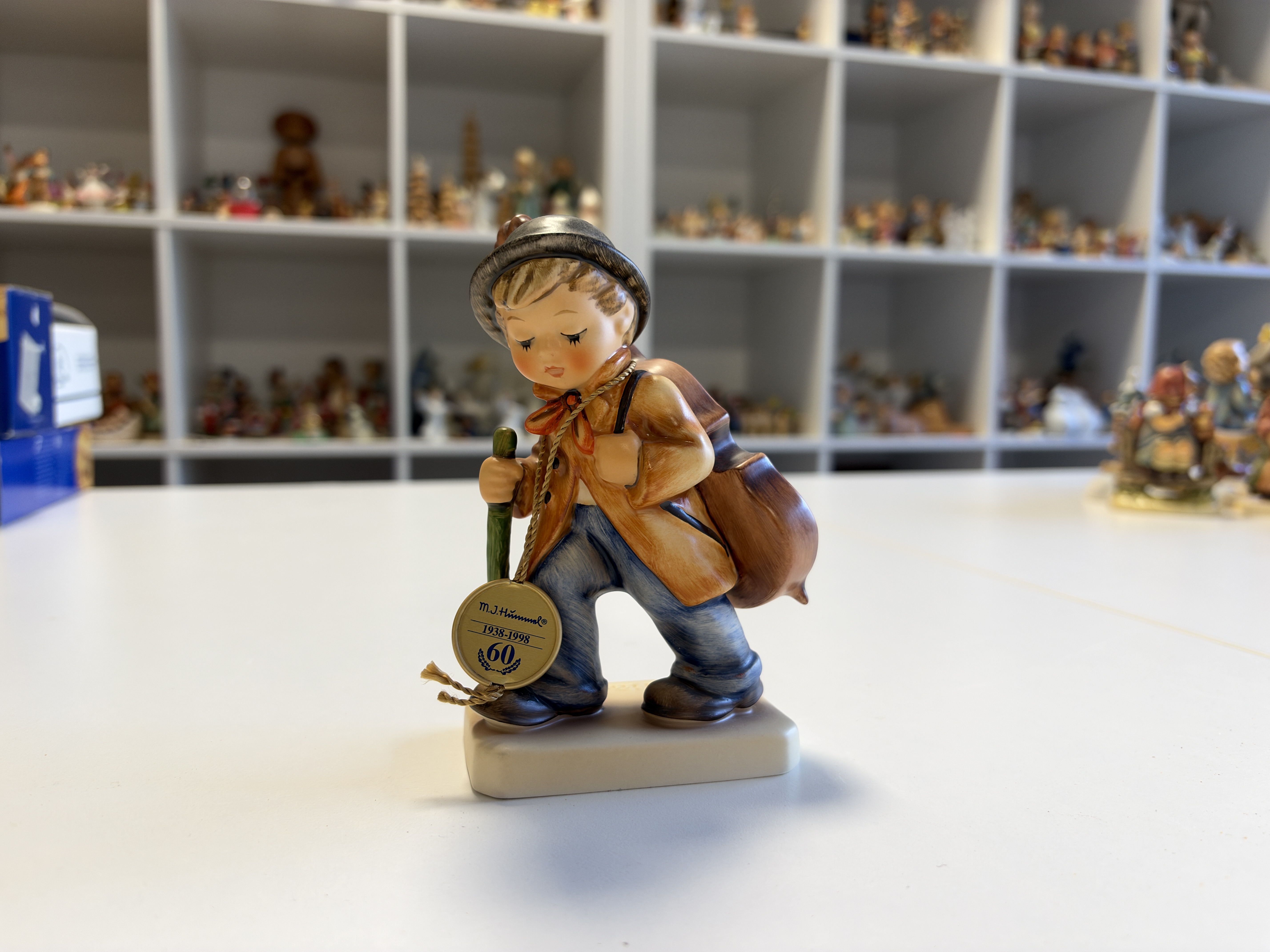 Hummel Figur 89/I Heimkehr Bassgeiger 14 cm. 1 Wahl - Top Zustand