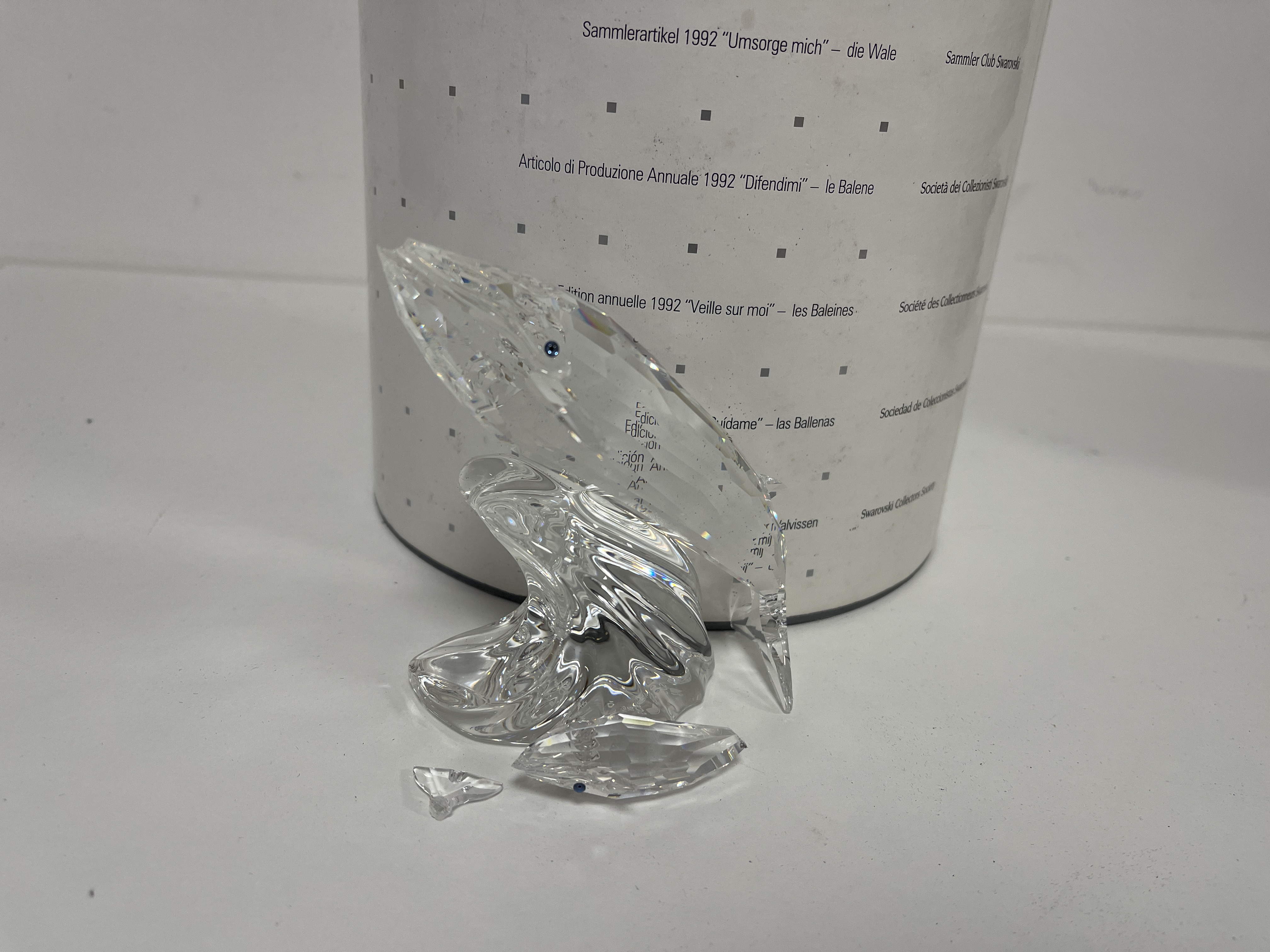Swarovski Figur 164614 Jahresfigur 1992 Die Wale 11 cm. Inkl. Ovp Zertifikat. Defekt