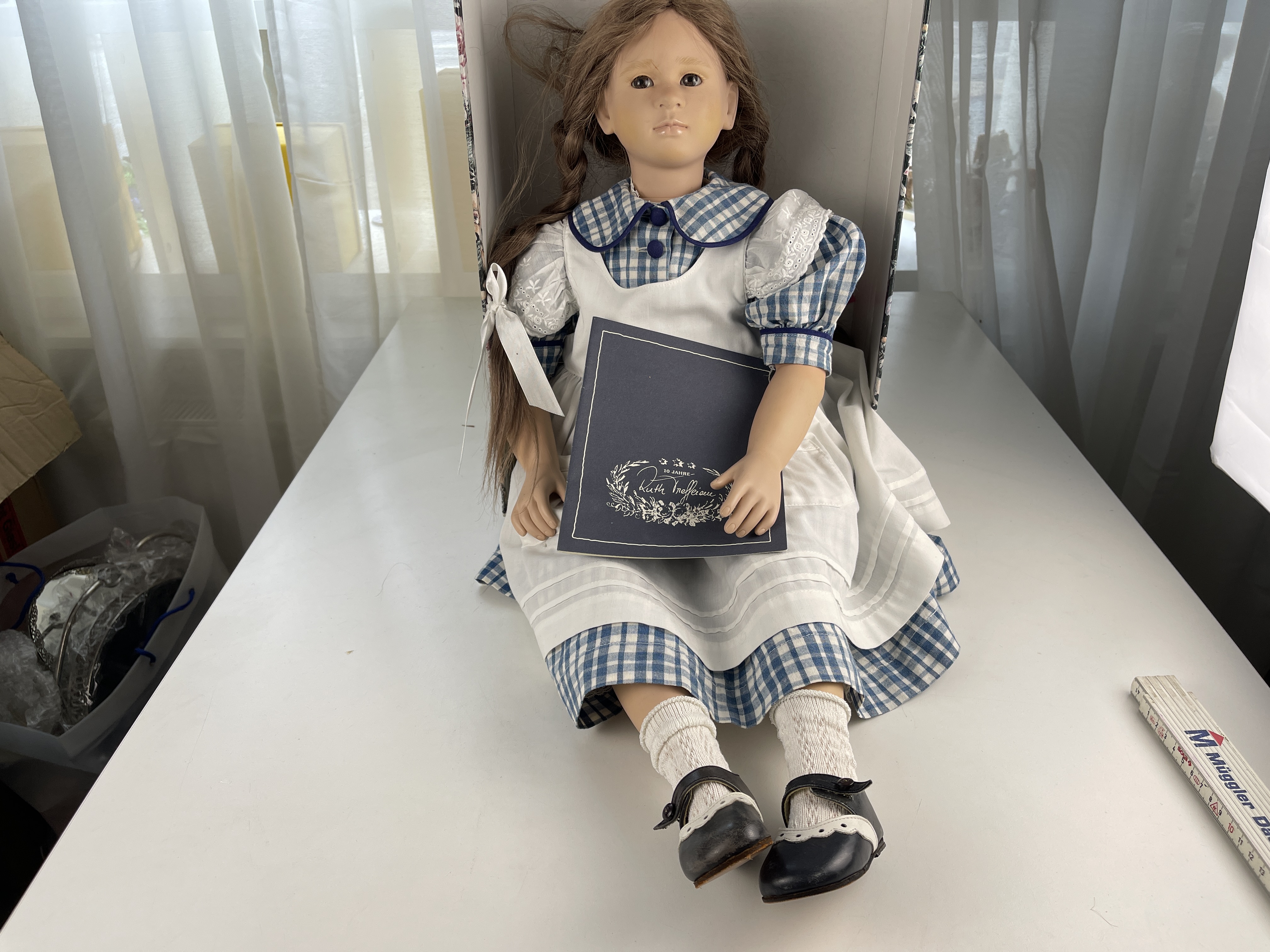 Künstlerpuppe Ruth Treffeisen Vinyl Puppe 72 cm. Zustand  siehe Fotos 