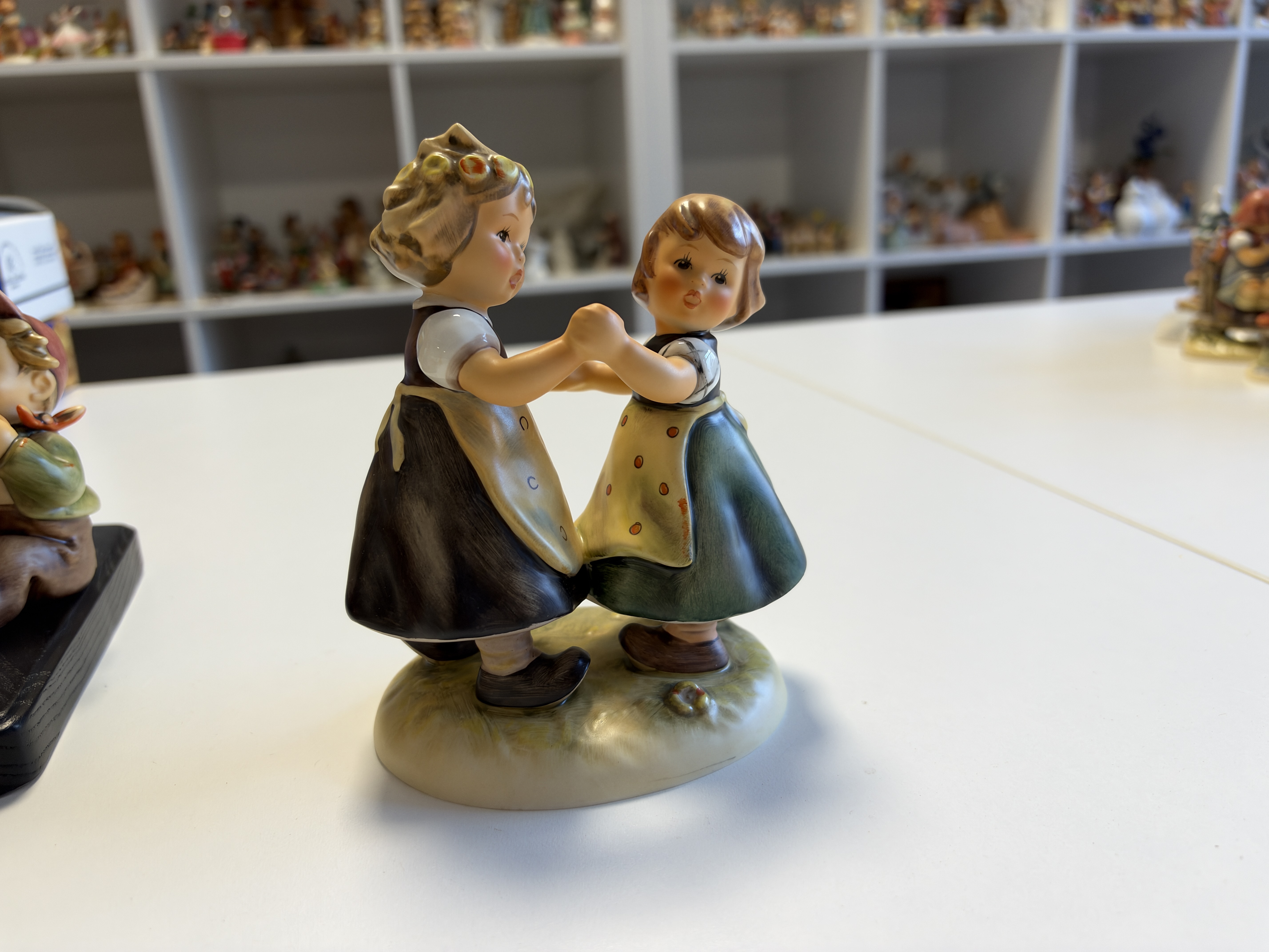 Hummel Figur 353/0 Sommertanz 13,5 cm. 1 Wahl. Top Zustand 