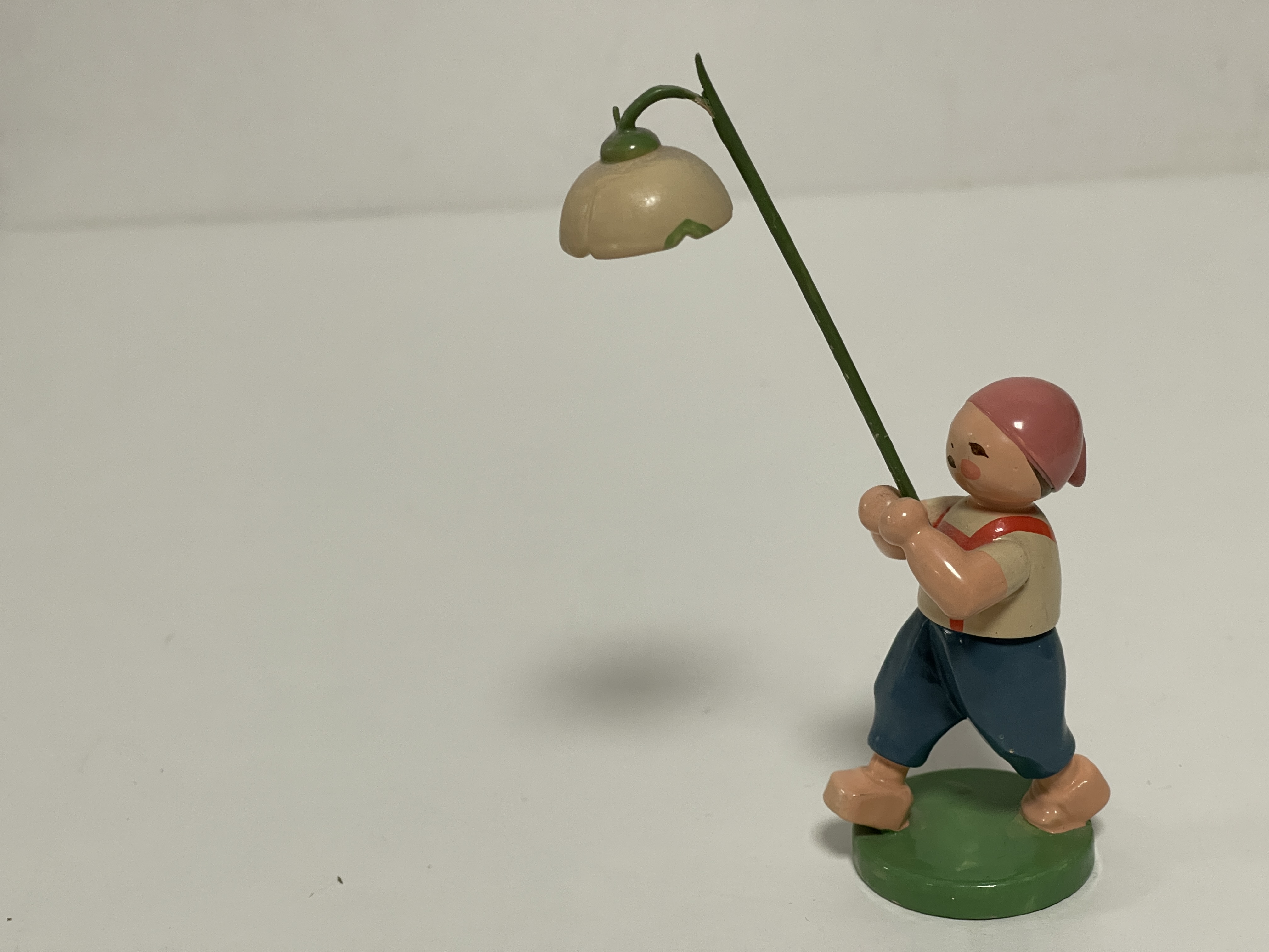Erzgebirge Figur Blumenkind 11 cm. Zustand siehe Fotos 