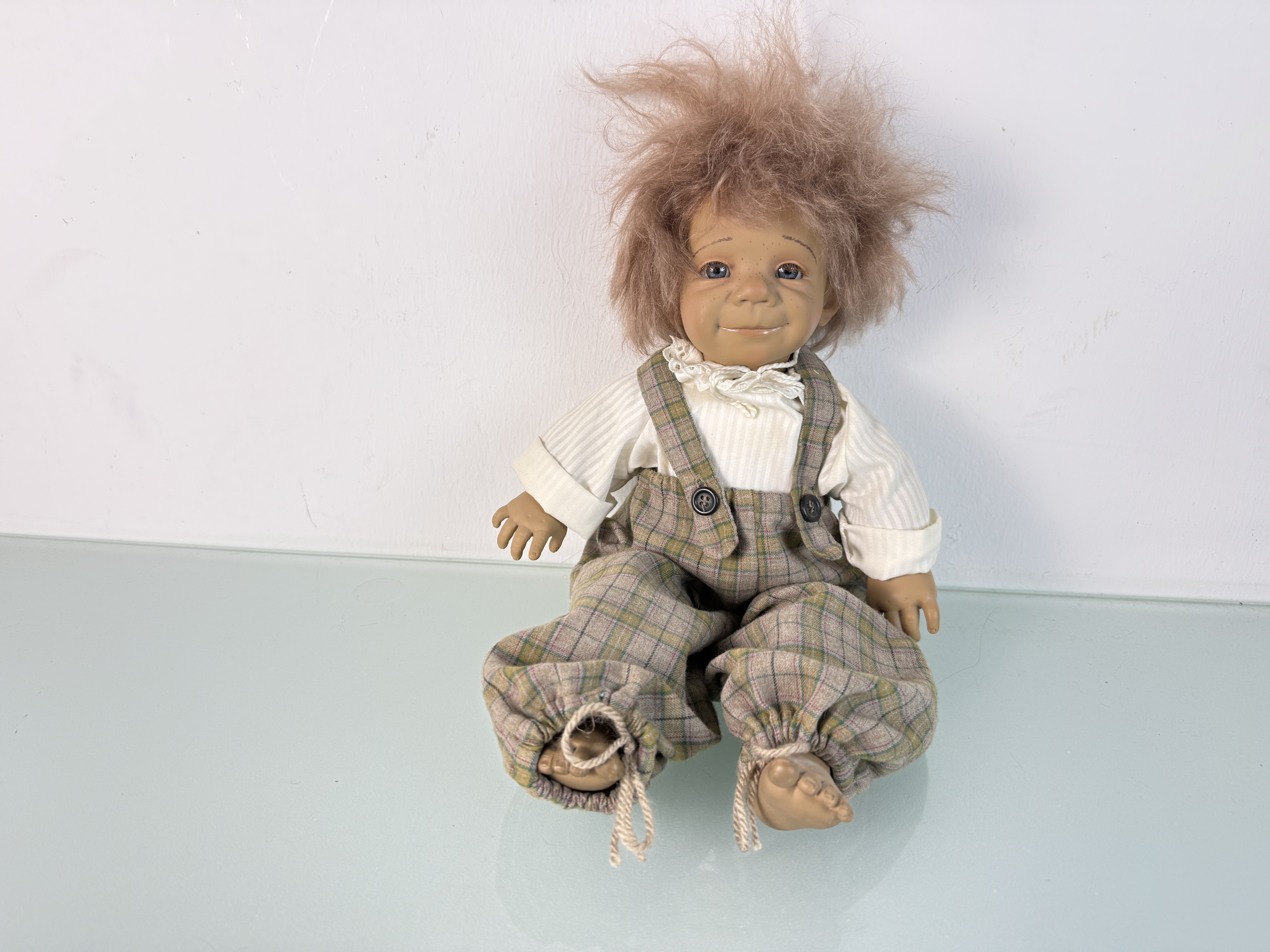 Jeckle Jansen Künstlerpuppe Puppe Vinyl Puppe 43 cm. Top Zustand 