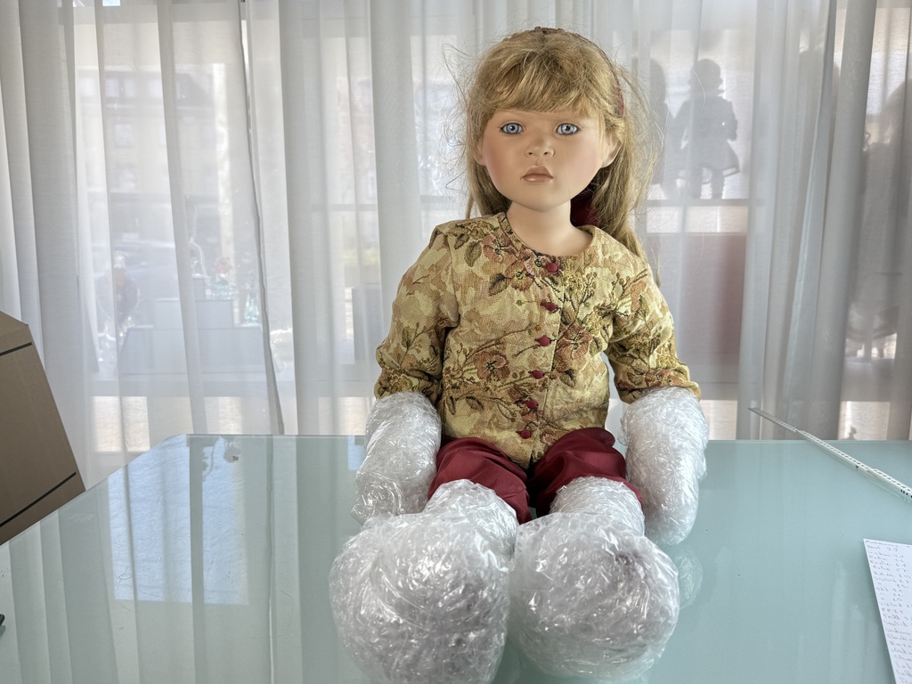 Künstlerpuppe Sammler Christine Orange Porzellan Puppe 100 cm. Top Zustand 