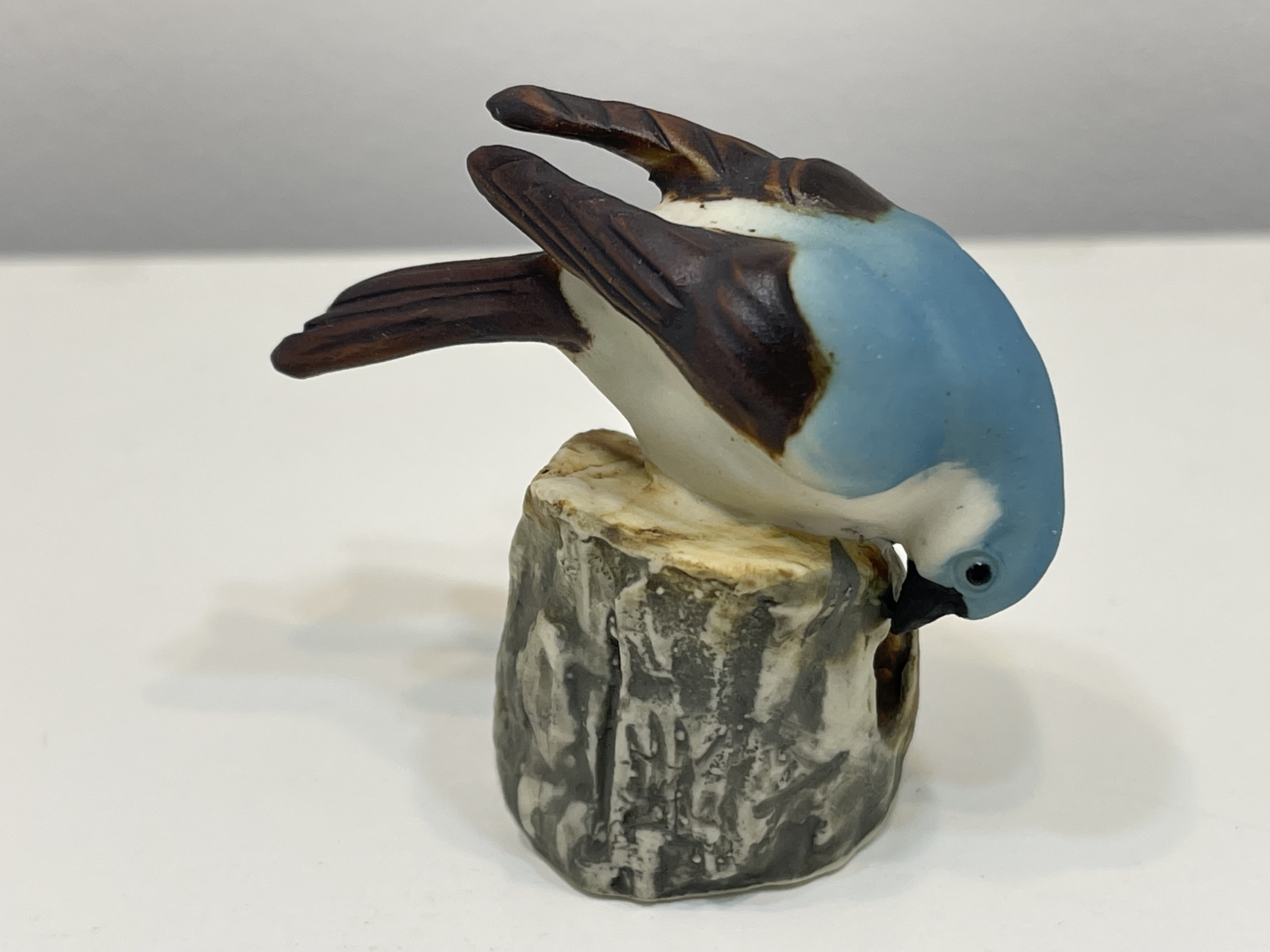Porzellan Figur Sammler Figur Vogel 5 cm. Top Zustand   
