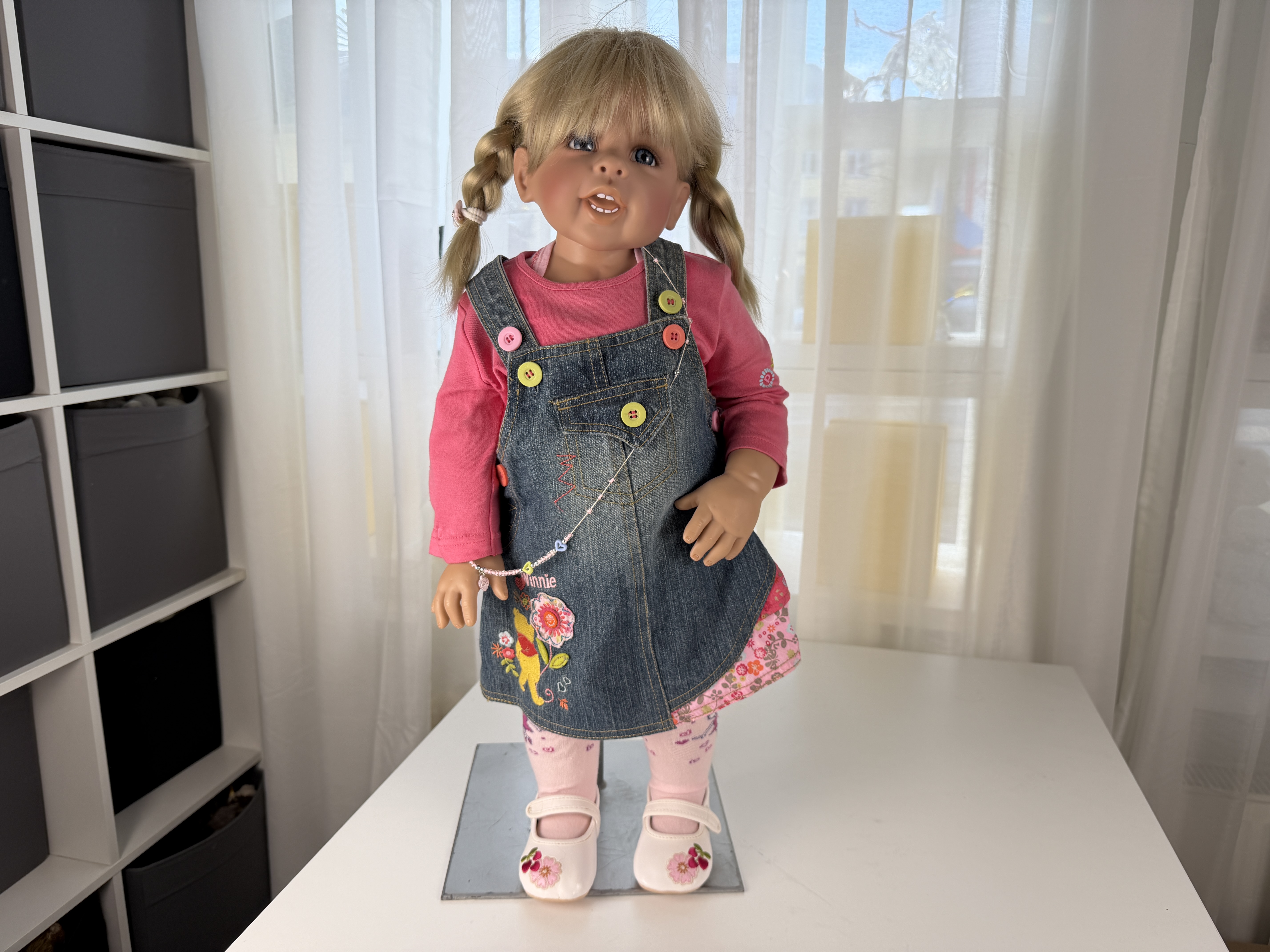 Künstlerpuppe Puppe Monika Levenig Vinyl Puppe 66 cm. Top Zustand siehe Fotos 