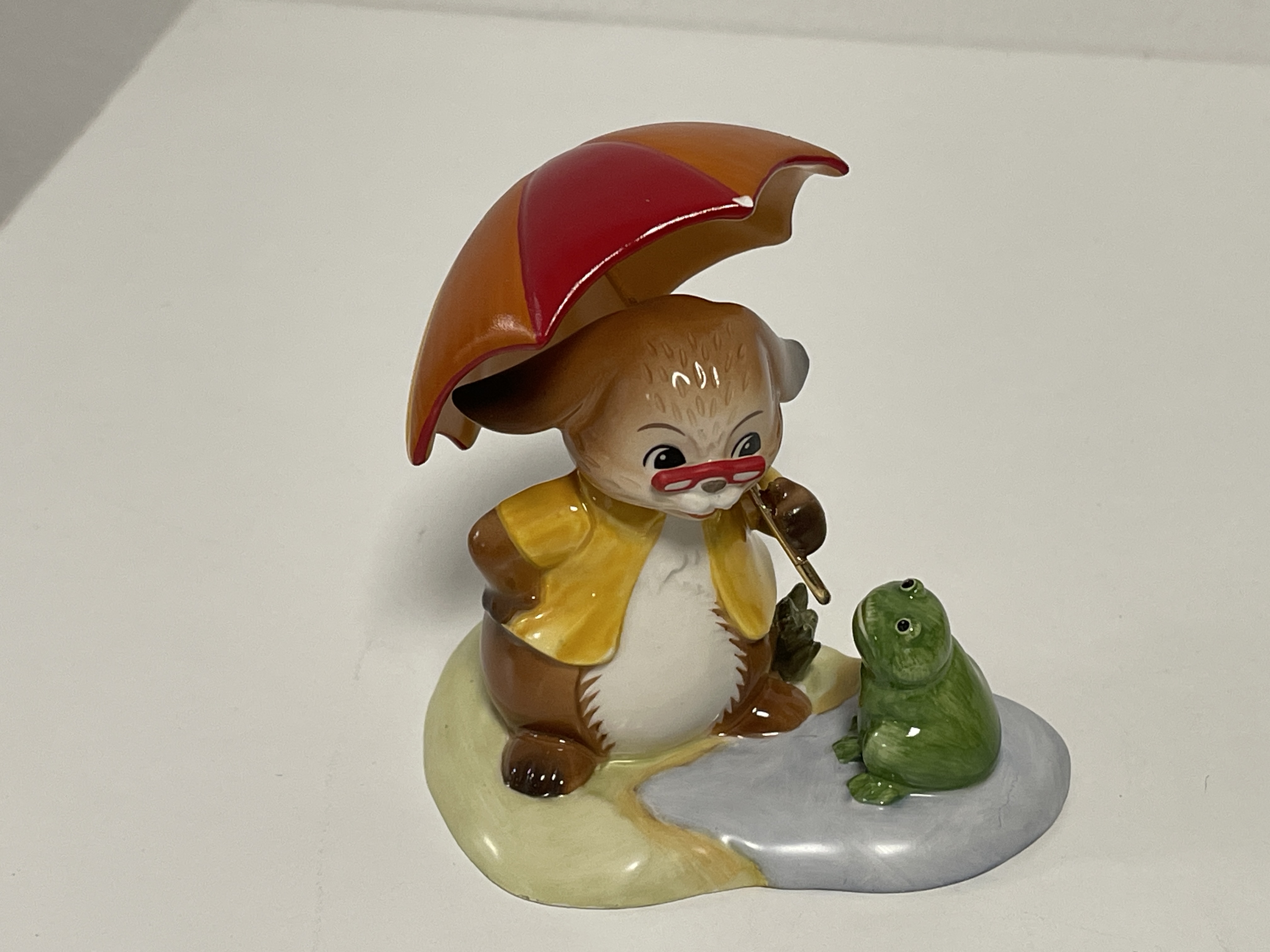 Goebel Hase Figur Porzellan Ostern 10 cm. Zustand siehe Fotos 