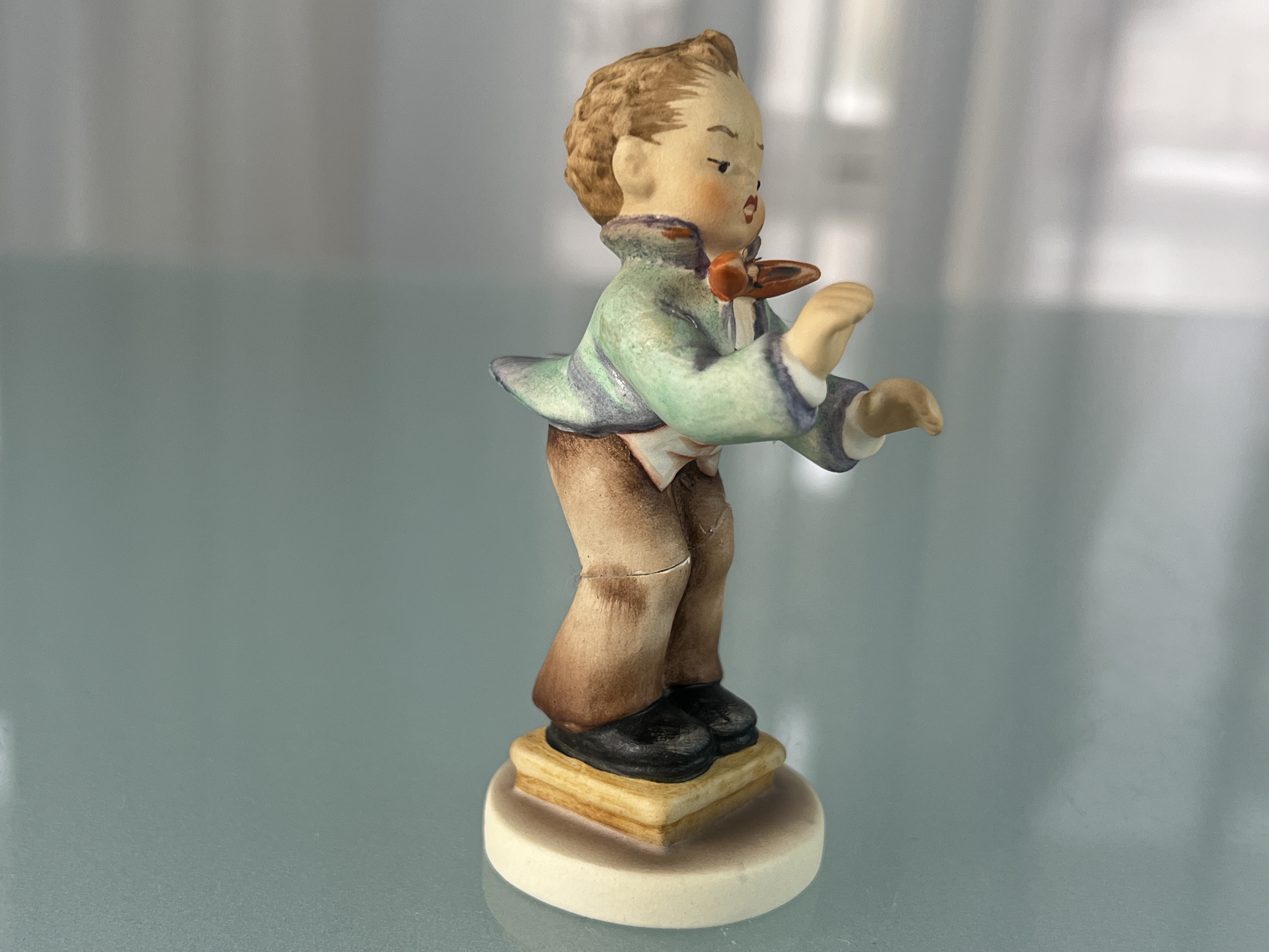  Hummel Figur 129 4/0 Herr Kapellmeister 8 cm. 1 Wahl. Top Zustand