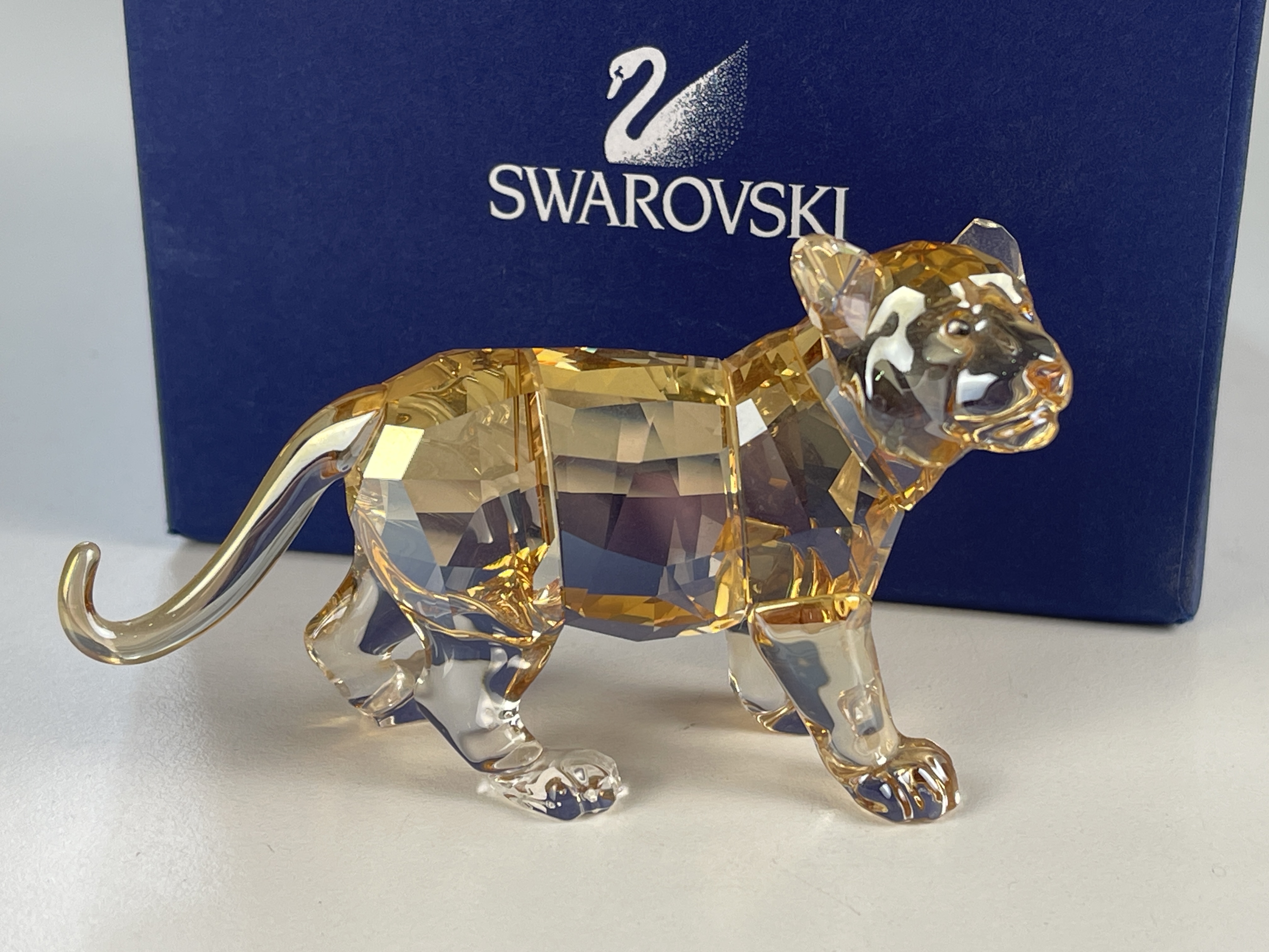 Swarovski Figur 1051686 Kristall SCS Tiger Jungtier 9 cm. Mit Kiste. Top Zustand