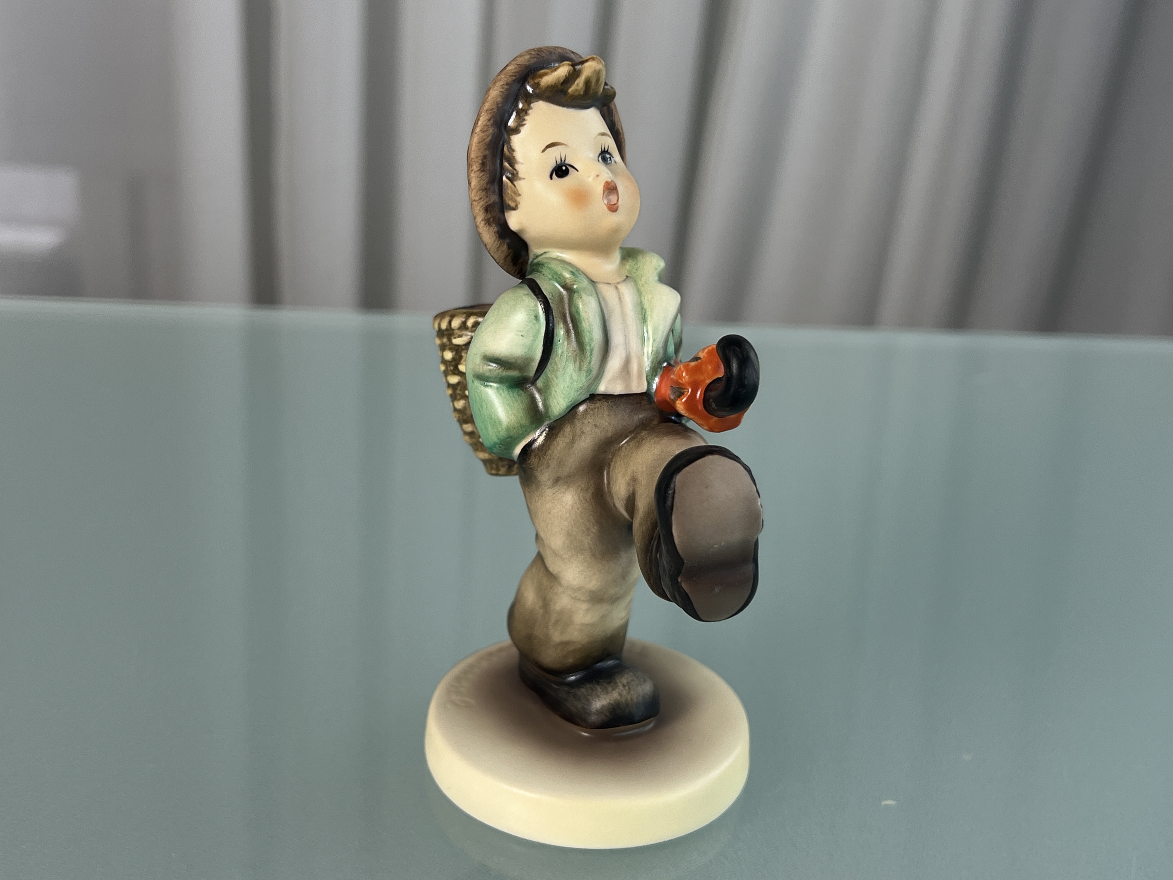  Hummel Figur 79 Hinaus in die Ferne 13 cm. 1 Wahl. Top Zustand 