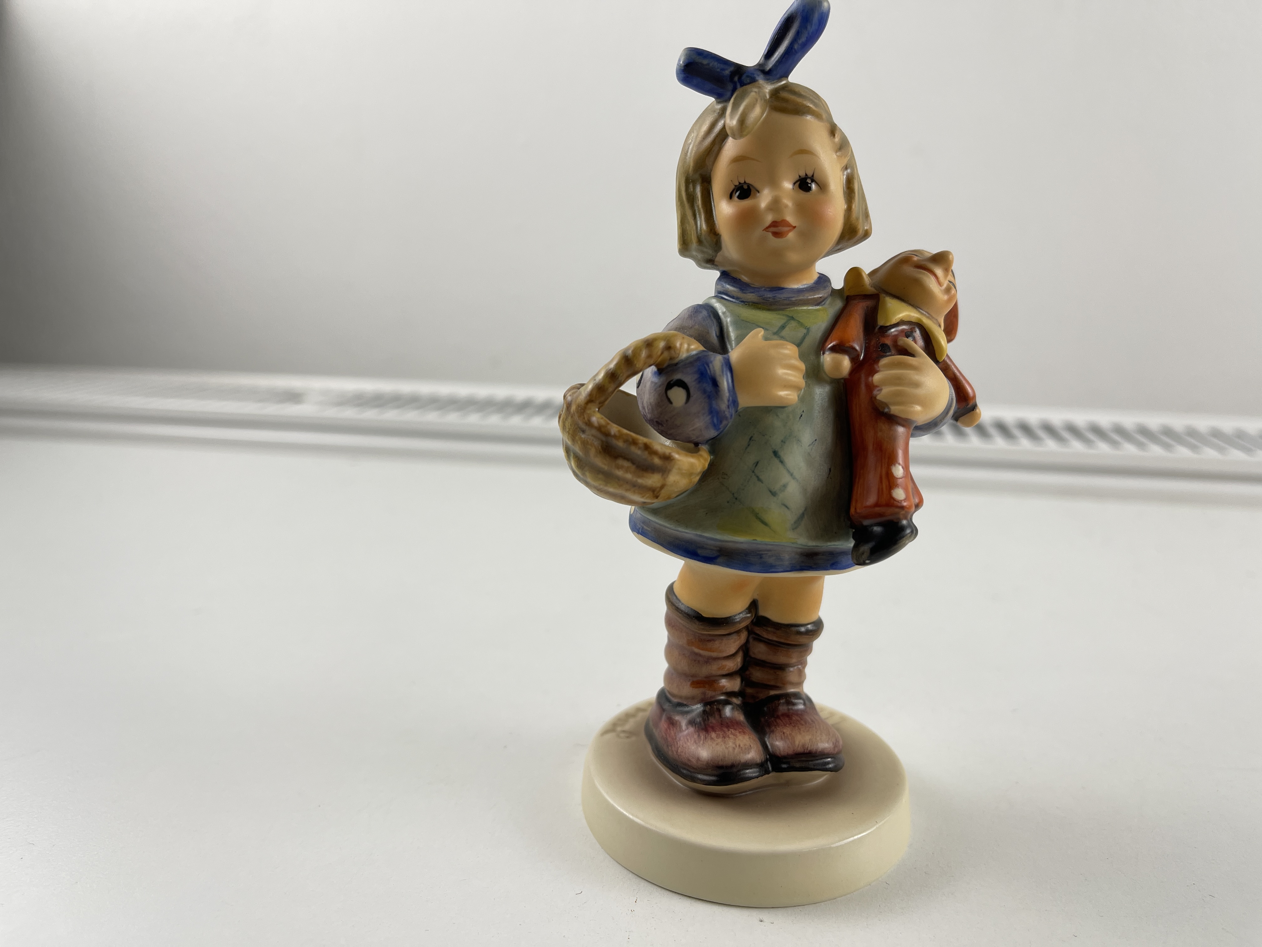 Hummel Figur 422 Was jetzt? 14,5 cm. 1 Wahl. Top Zustand