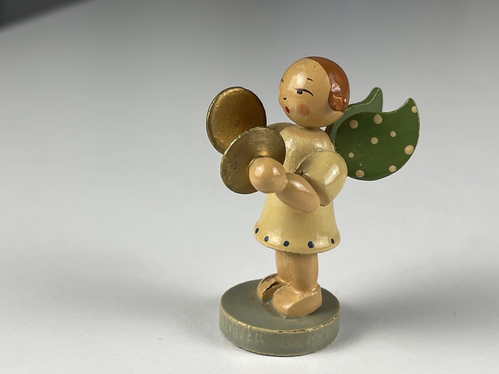 Erzgebirge Figur Engel 4,5 cm. Zustand  siehe Fotos 