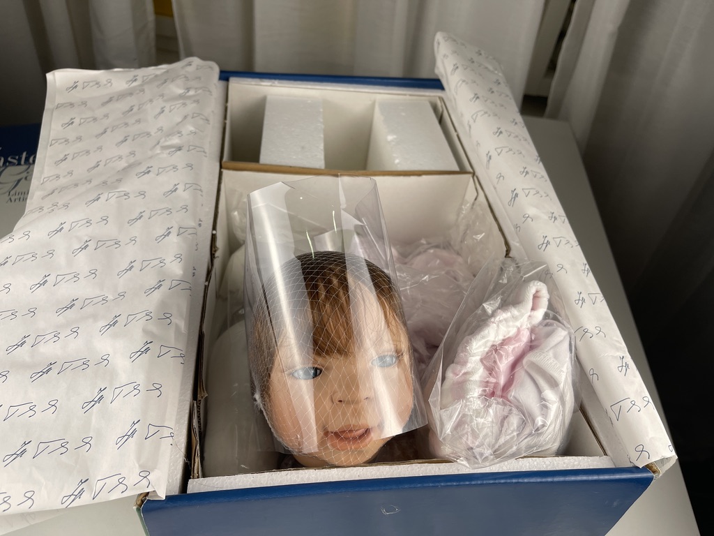 Inge Tenbusch Vinyl Puppe 47 cm.  Zustand siehe Fotos - zum Zusammenbauen