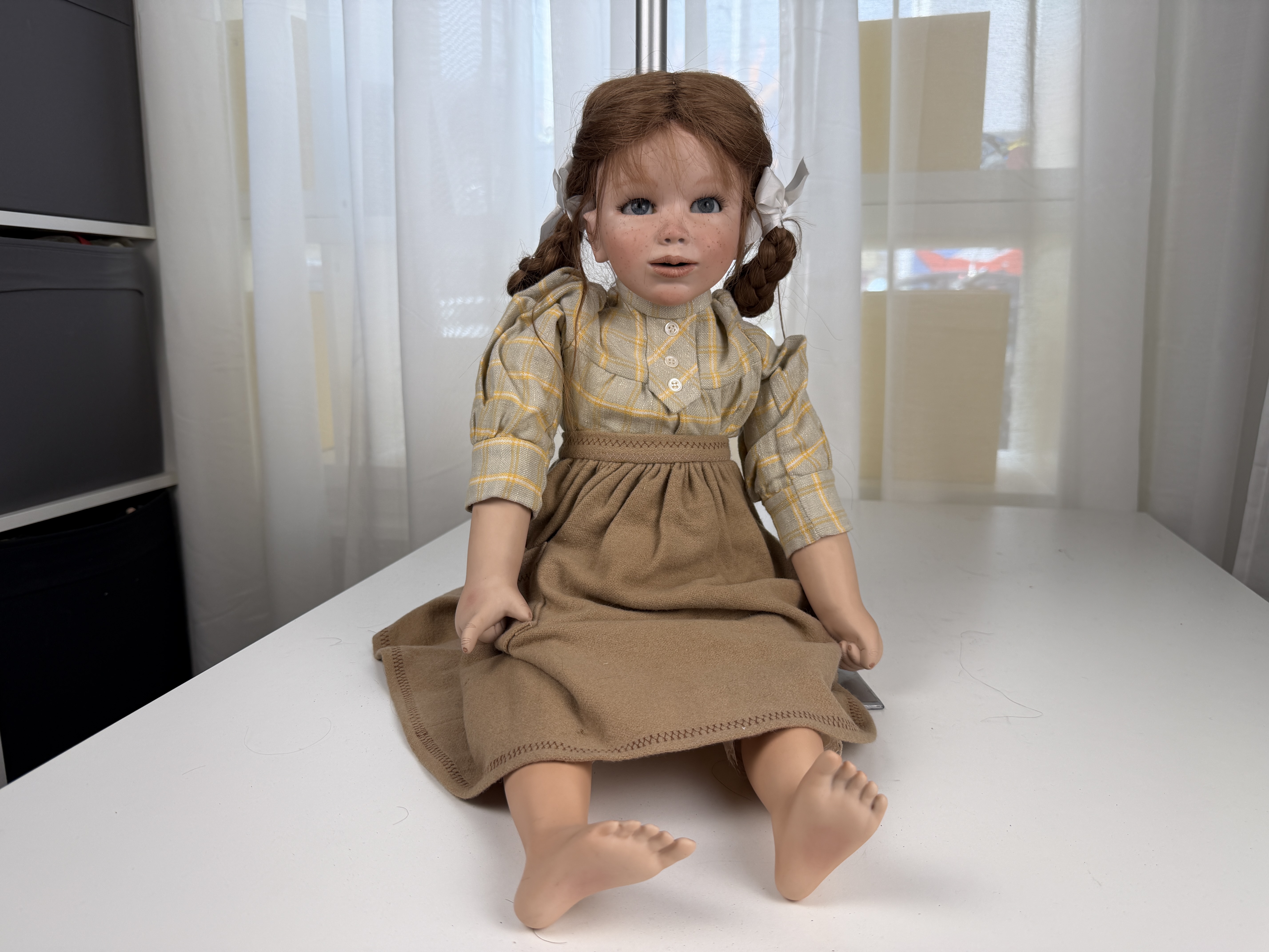 Künstlerpuppe Inge Enderle Porzellan Puppe 63 cm. Top Zustand 