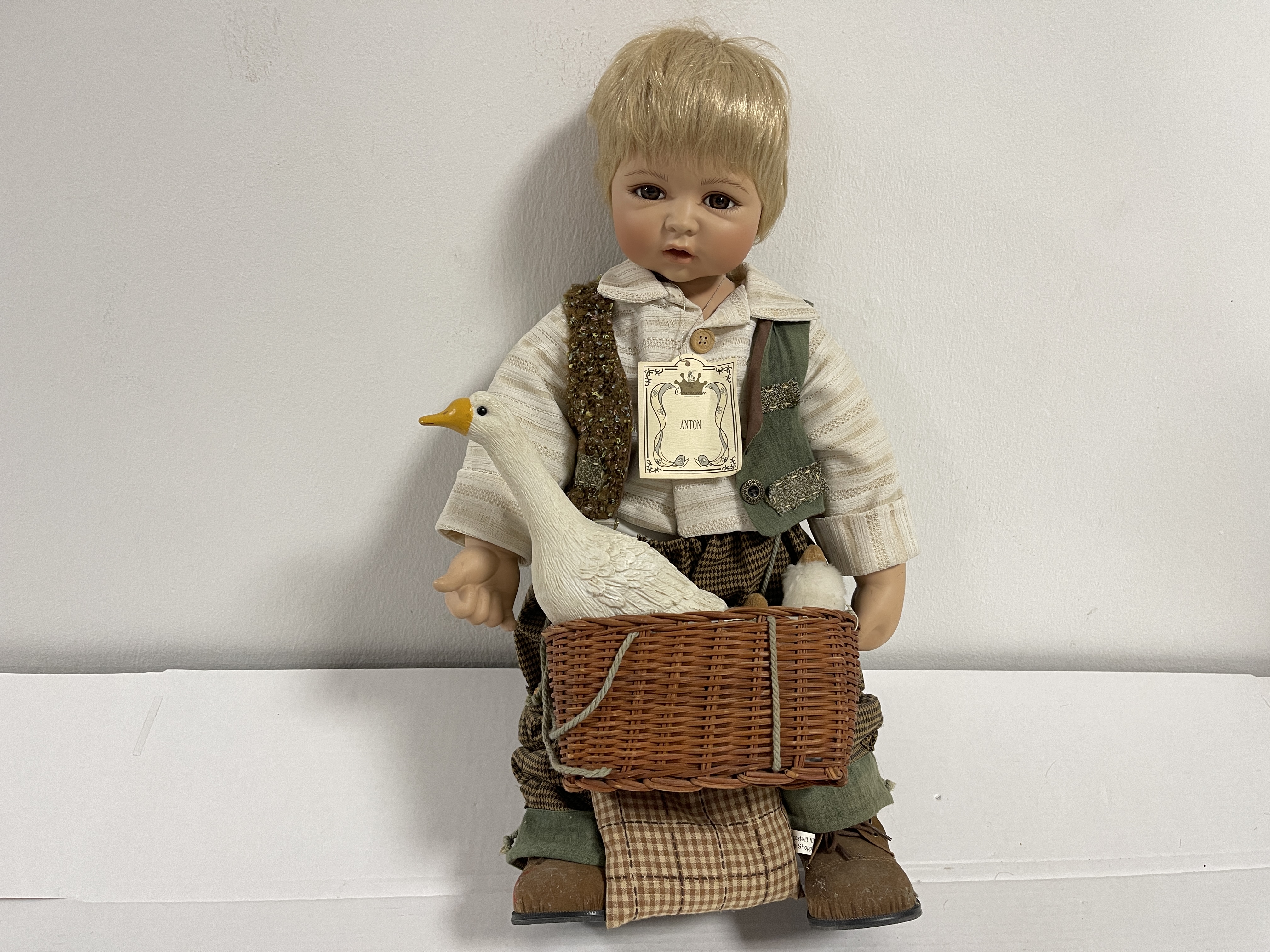 Oncrown Porzellan Puppe 53 cm. Top Zustand  
