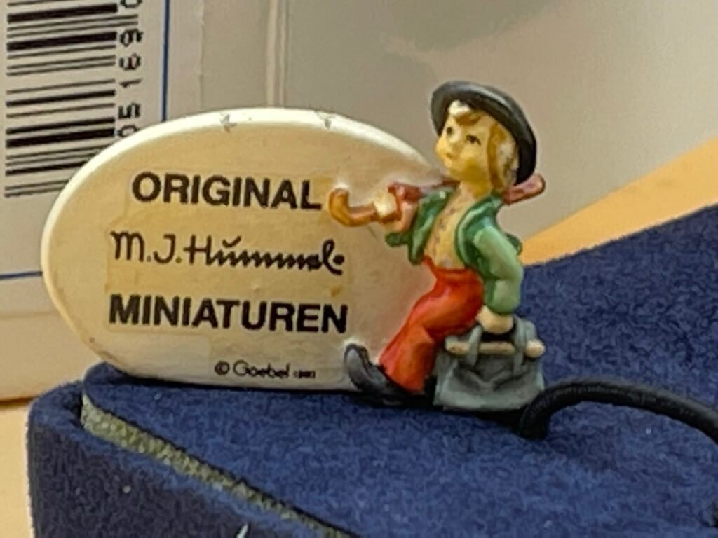  Hummel Figur 280-P Miniatur. Inkl. Ovp. - Top Zustand. 