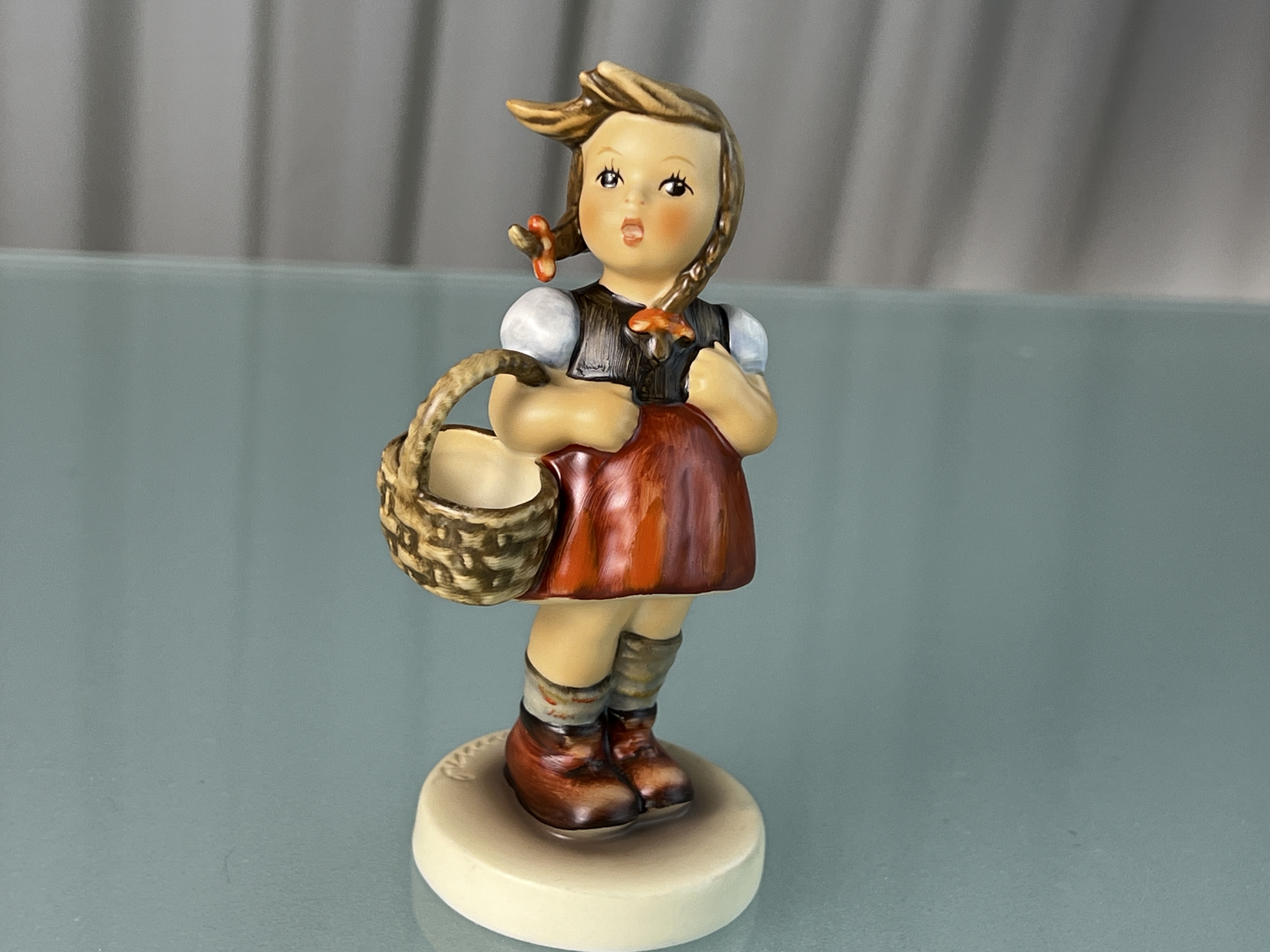 Hummel Figur 96 Gretel 12 cm. 1 Wahl Top Zustand. 
