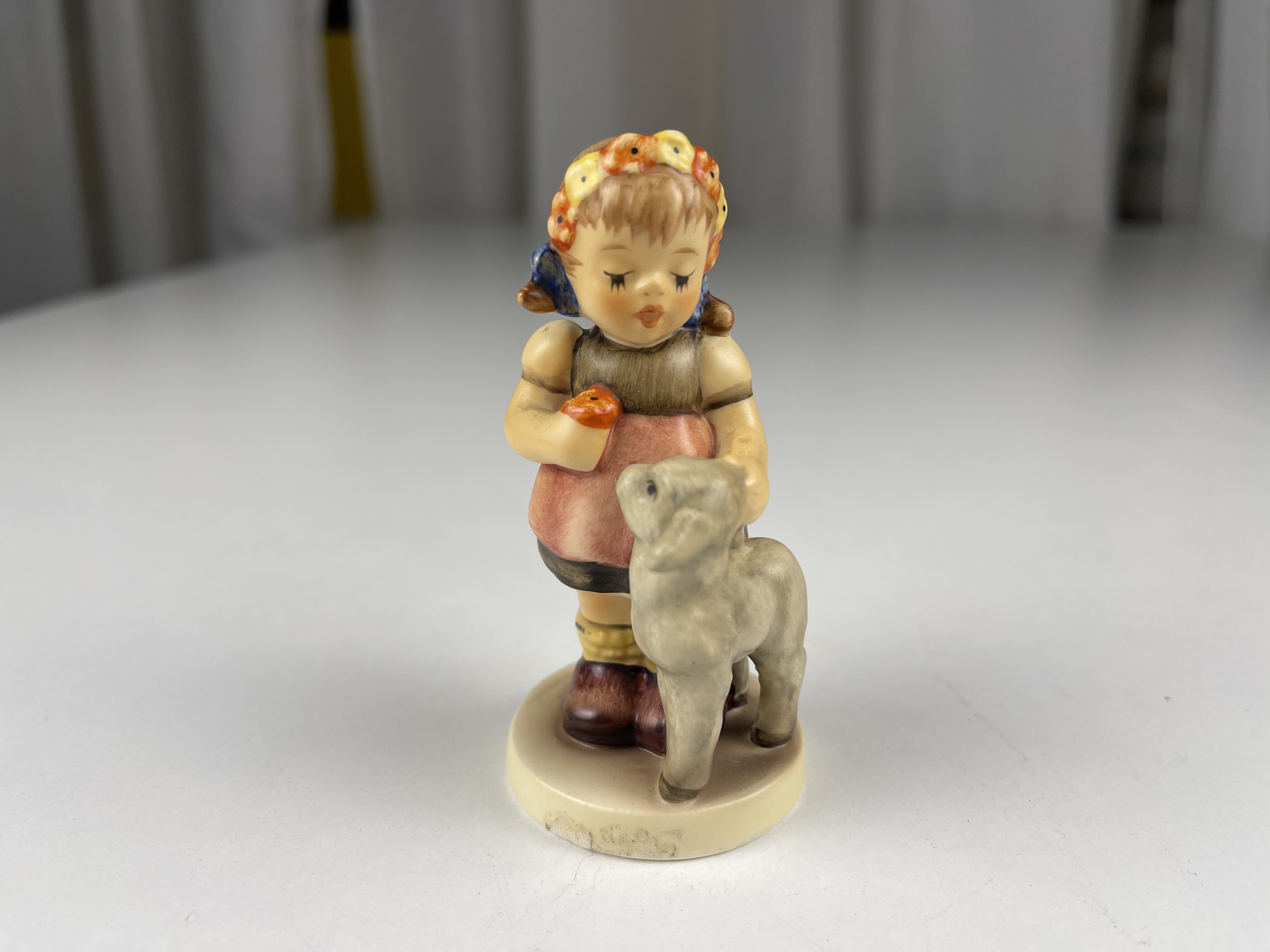  M.I. Hummel Figur 2218 Frühlingsboten 8 cm. 1 Wahl. Top Zustand.  