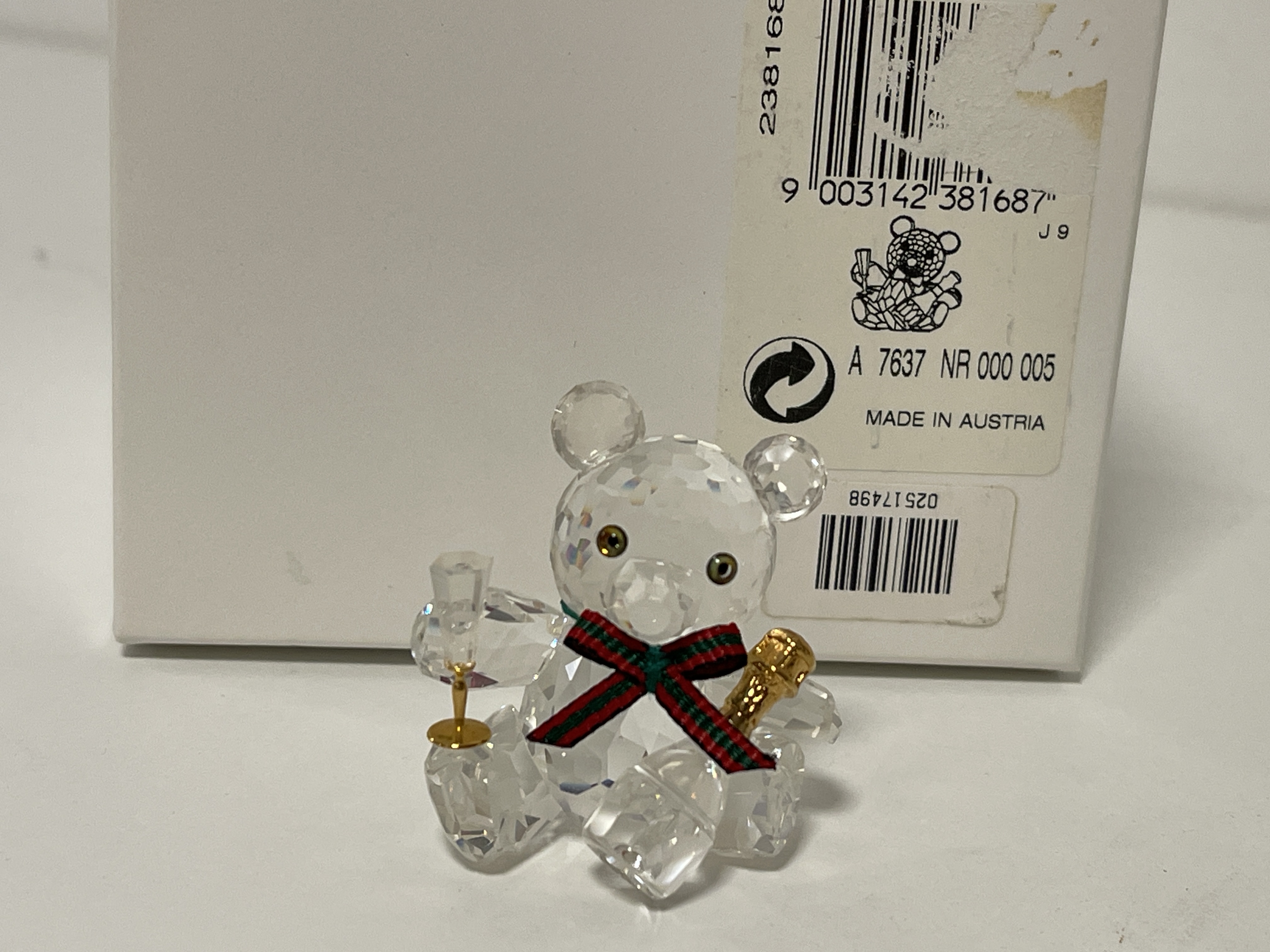 Swarovski Figur 238168 Kris Bär, Feiernder Bär 4 cm. Ovp & Zertifikat Top Zustand