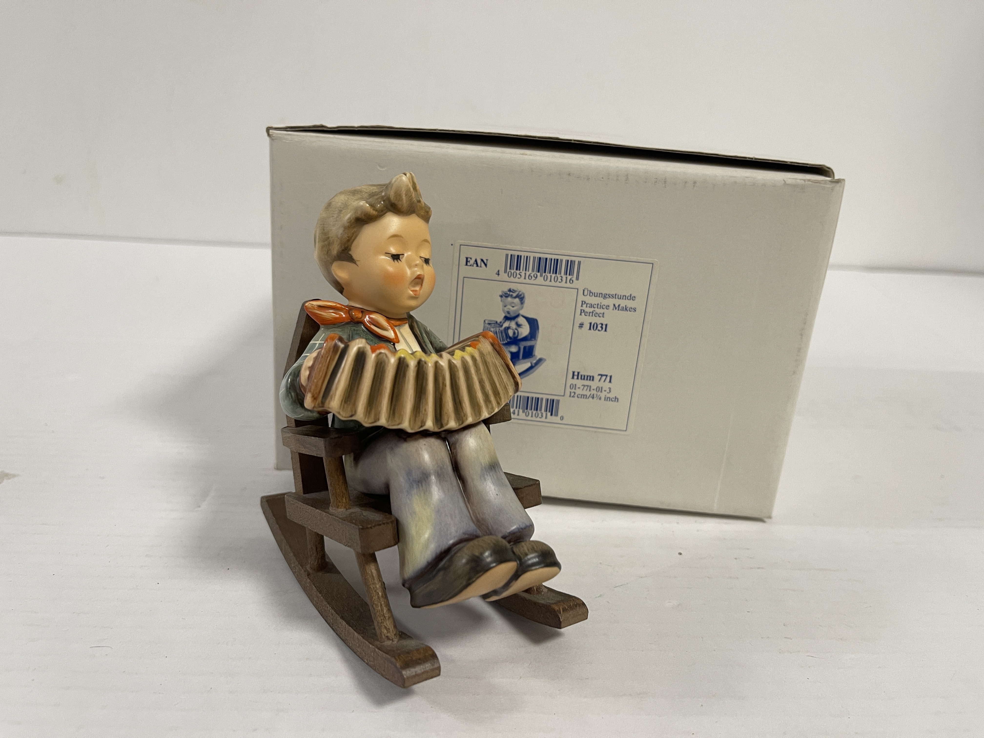 Hummel Figur 771 Übungsstunde 12 cm. 1 Wahl. Top Zustand OVP