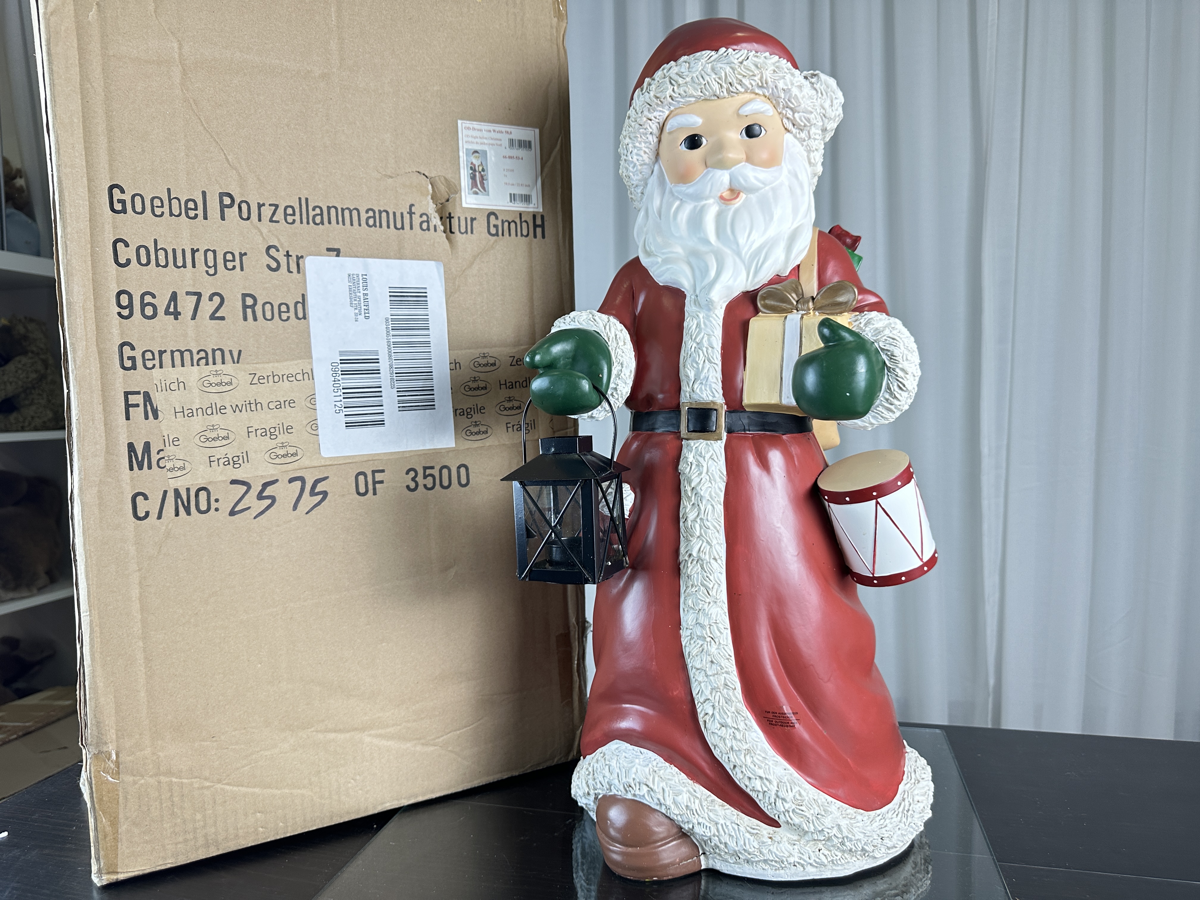 Goebel Weihnachtsmann - Outdoor Figur 58cm - Polyresin - incl.Windlicht - Top Zustand siehe Bilder   