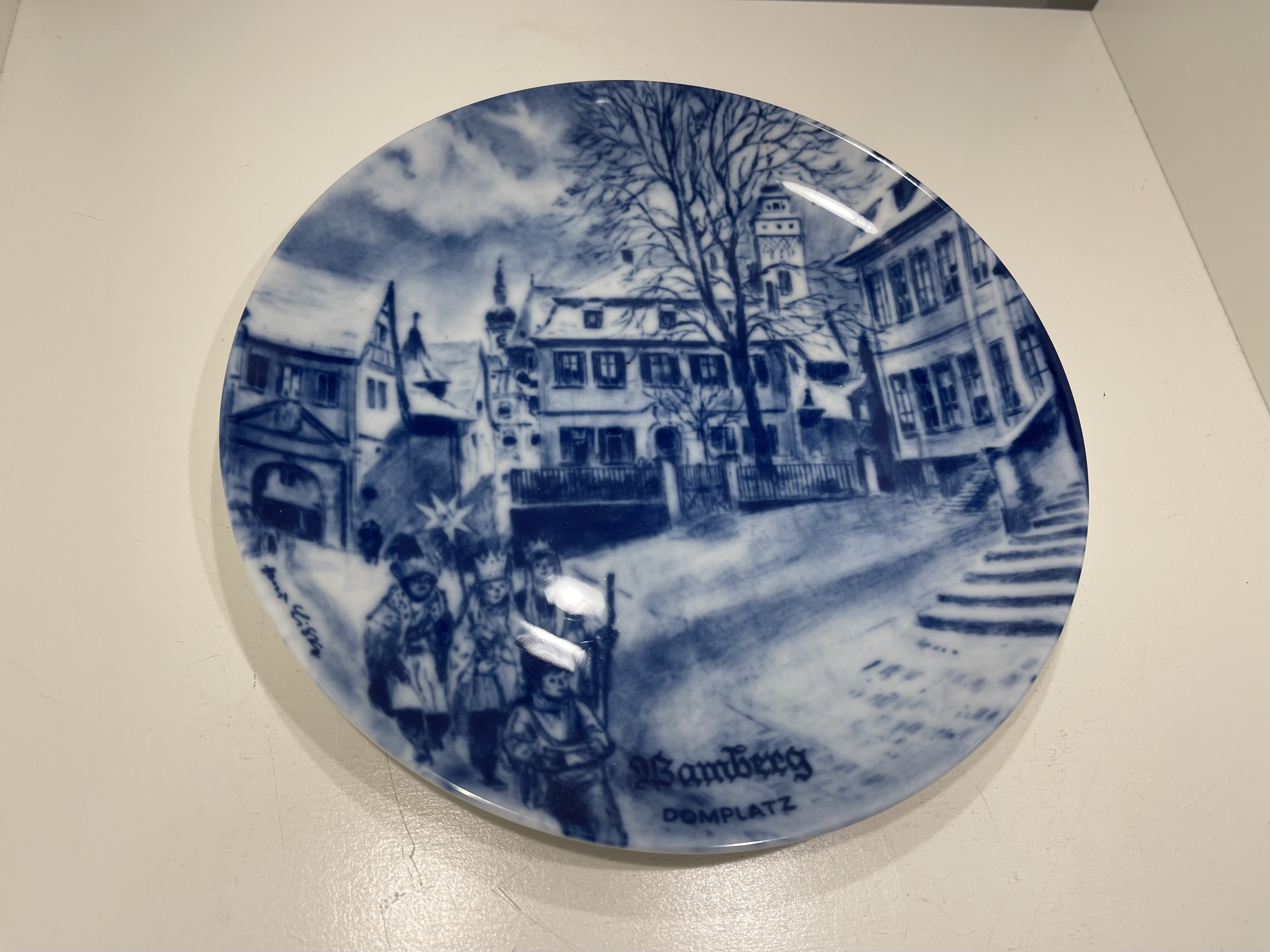 Kaiser Sammlerteller Porzellan Teller 19 cm Ø. 1 Wahl - Top Zustand         Kaiser Sammlerteller Porzellan Teller 19 cm Ø. 1 Wahl - Top Zustand