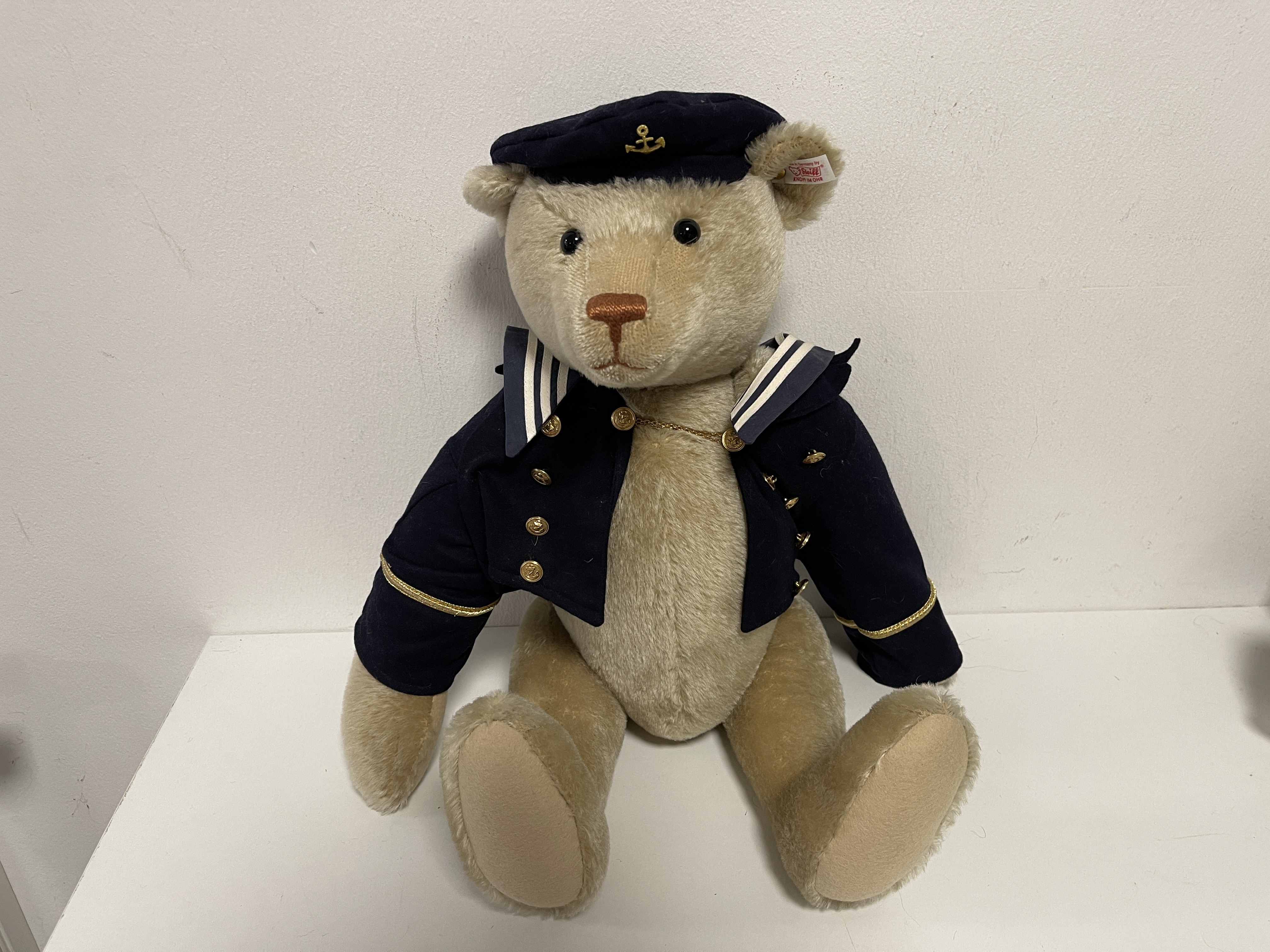 Steiff Tier 067954 Teddy Bär Kapitän Nord Amerika 50 cm. Top Zustand.  