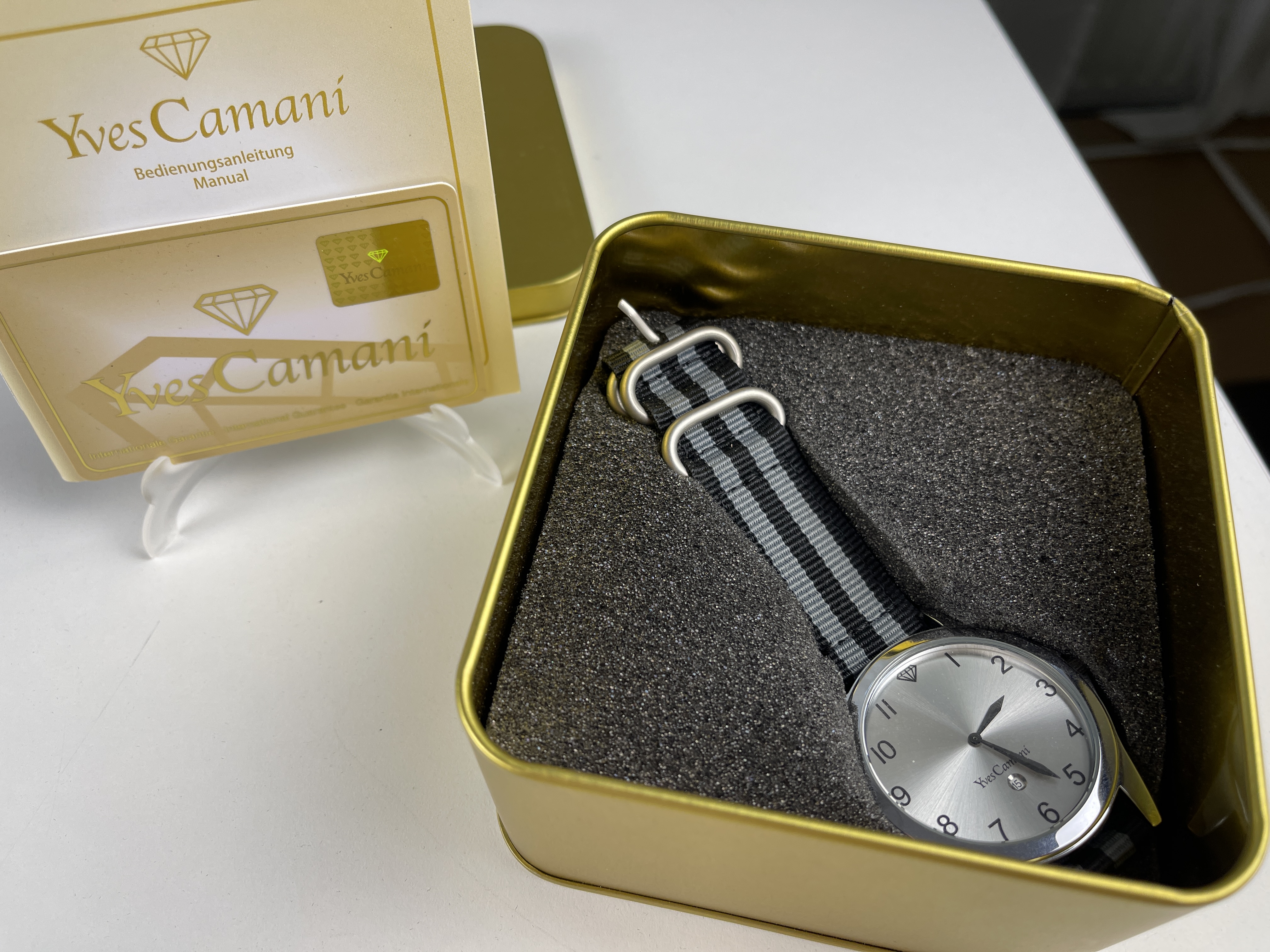 Yves Camani Herren Armbanduhr Quarz   - Zustand siehe Fotos 