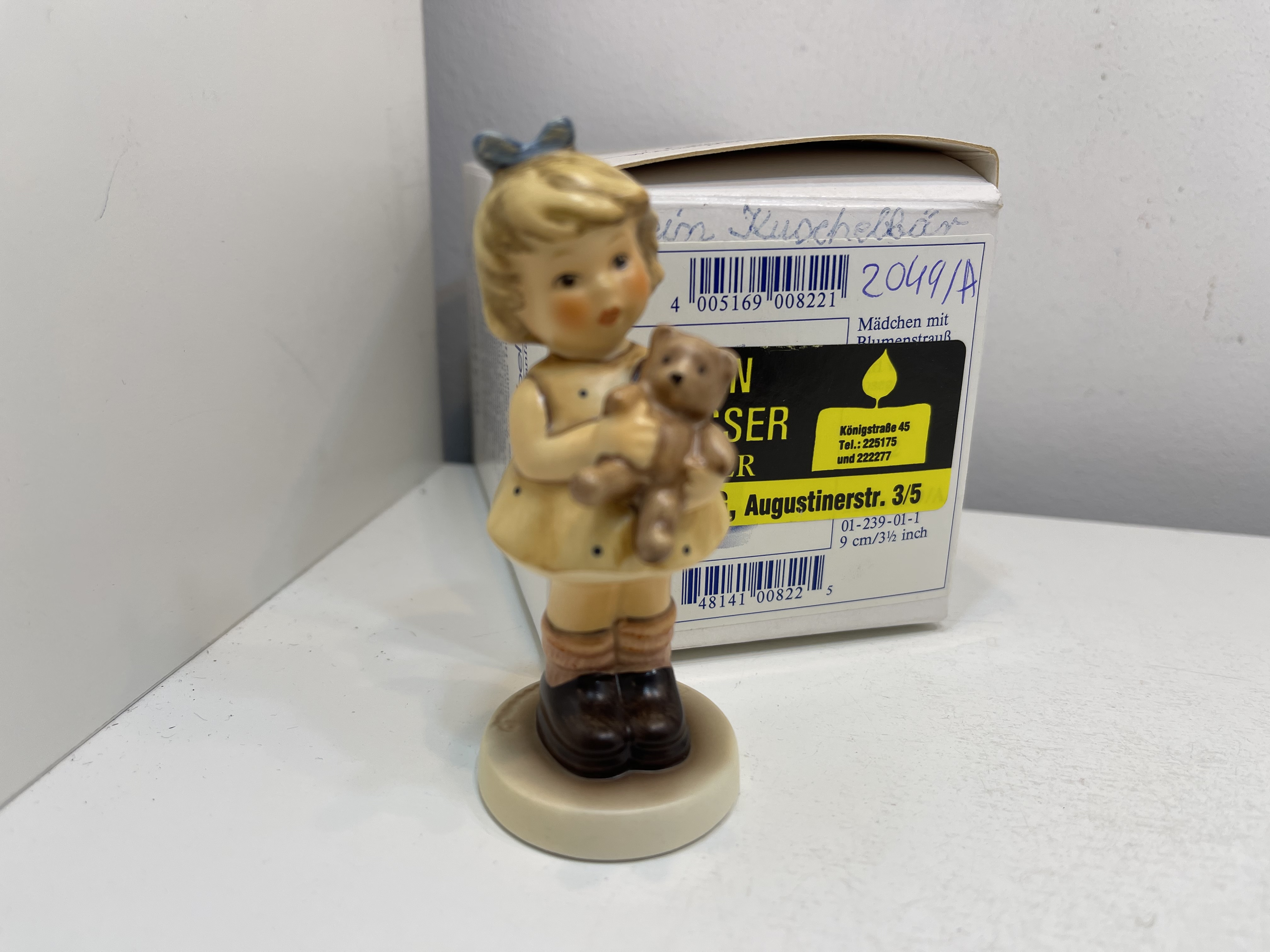 Hummel Figur 2049/A Mein Kuschelbär 9 cm. ovp 1 Wahl. Top Zustand   Hummel Figur 2049/A Mein Kuschelbär 9 cm. ovp 1 Wahl. Top Zustand