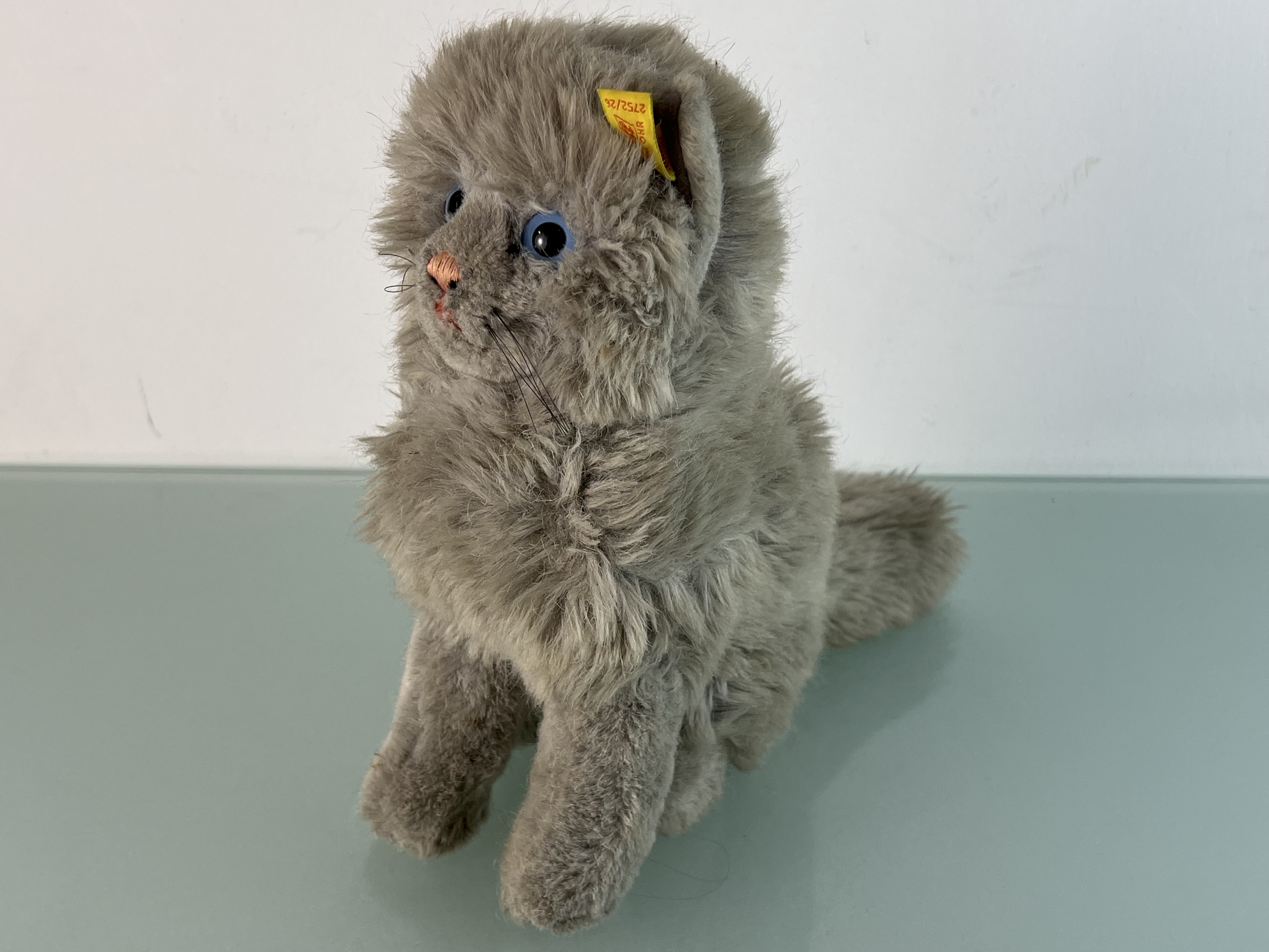 Steiff Tier 2752/26 Minka 26cm. Top Zustand siehe Fotos