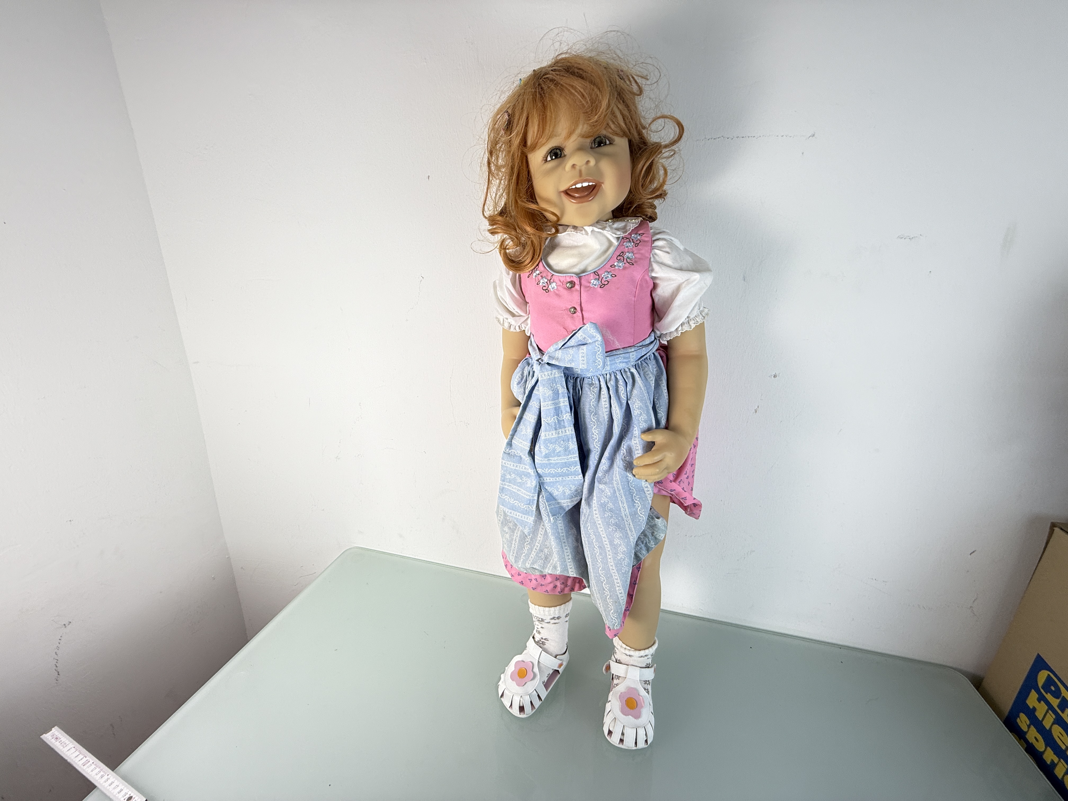 Künstlerpuppe Puppe Monika Levenig Vinyl Puppe 90 cm. Top Zustand 